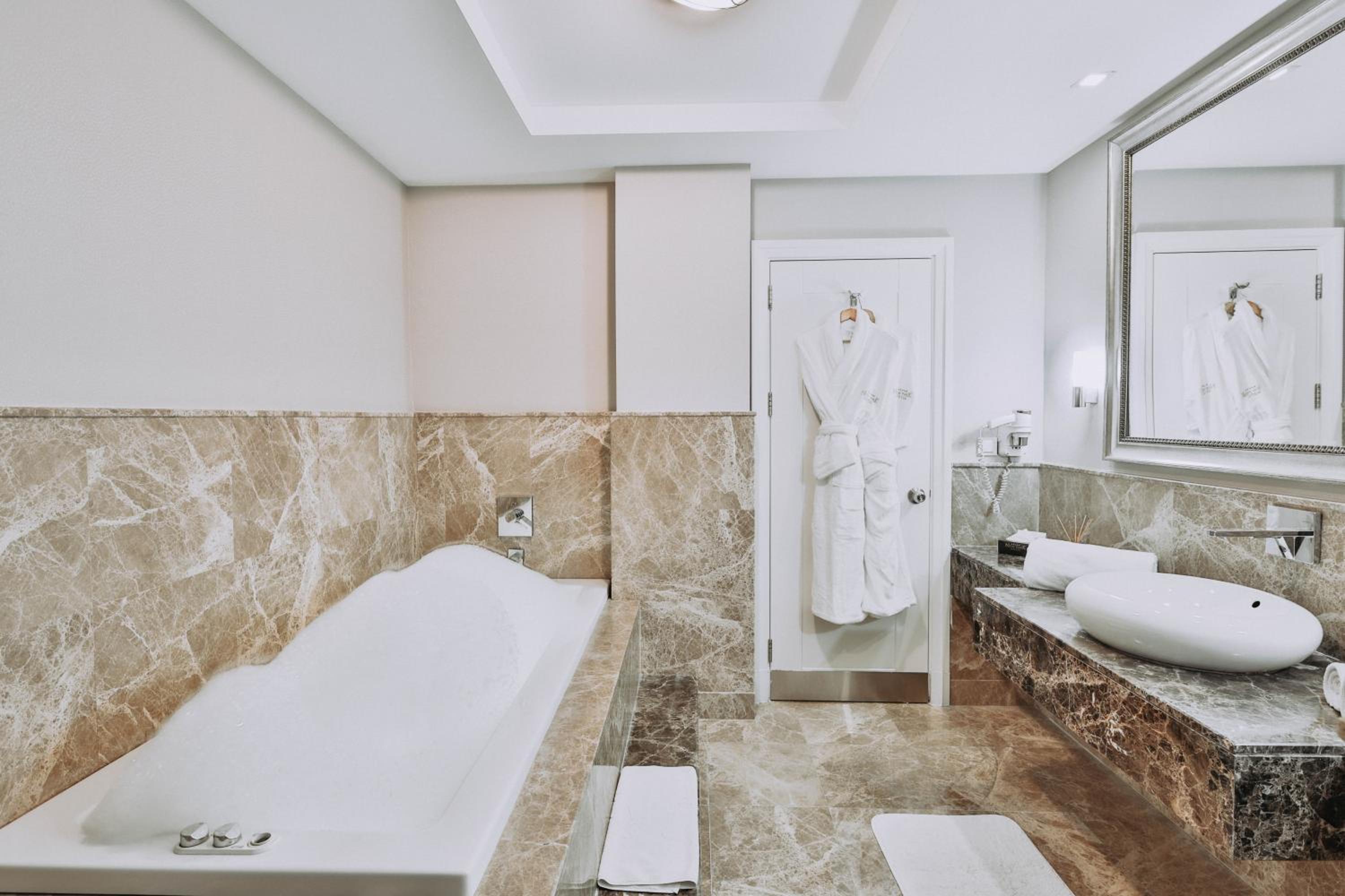 King Room - Photo 19