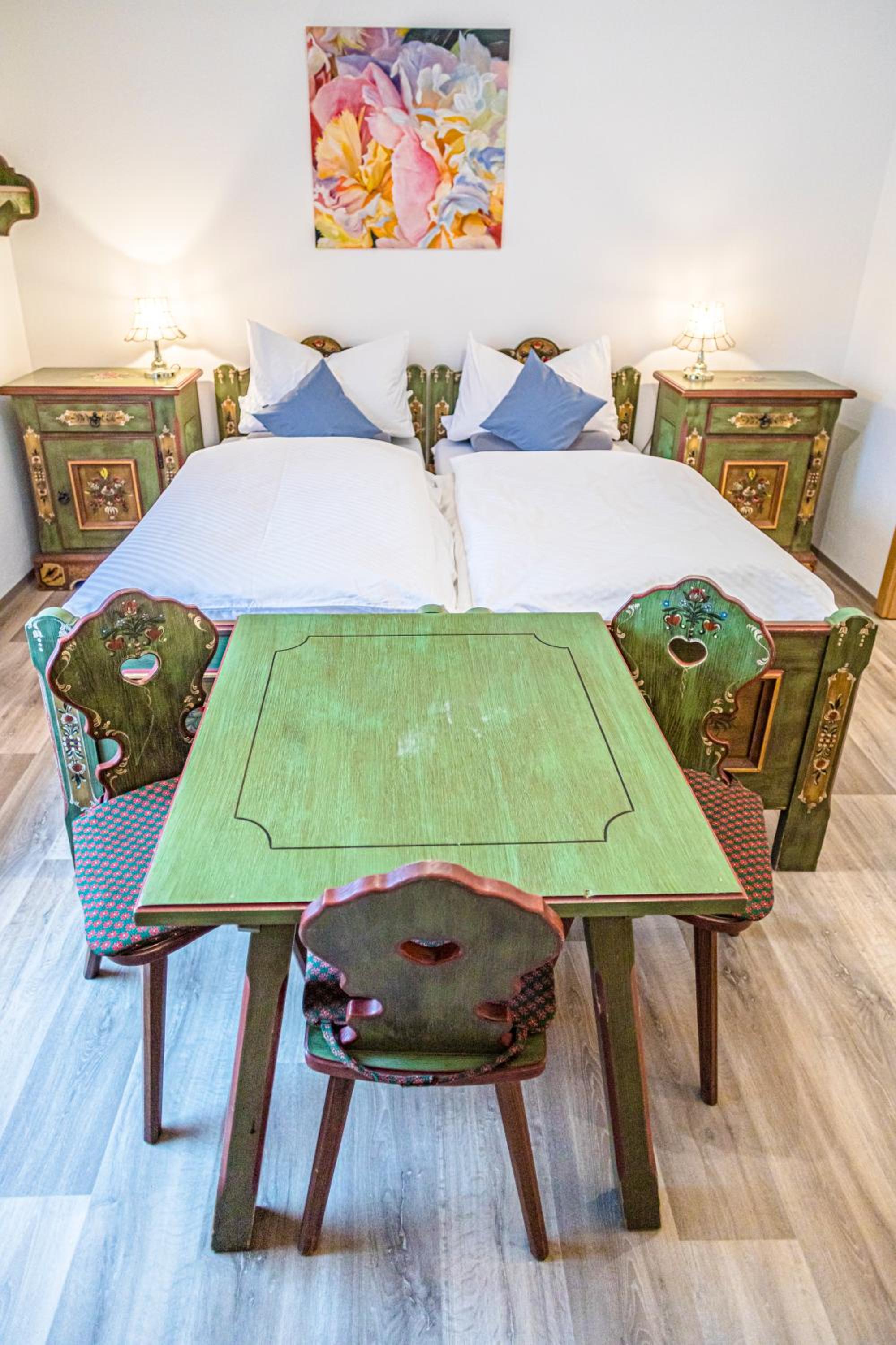 Twin Room - Photo 19