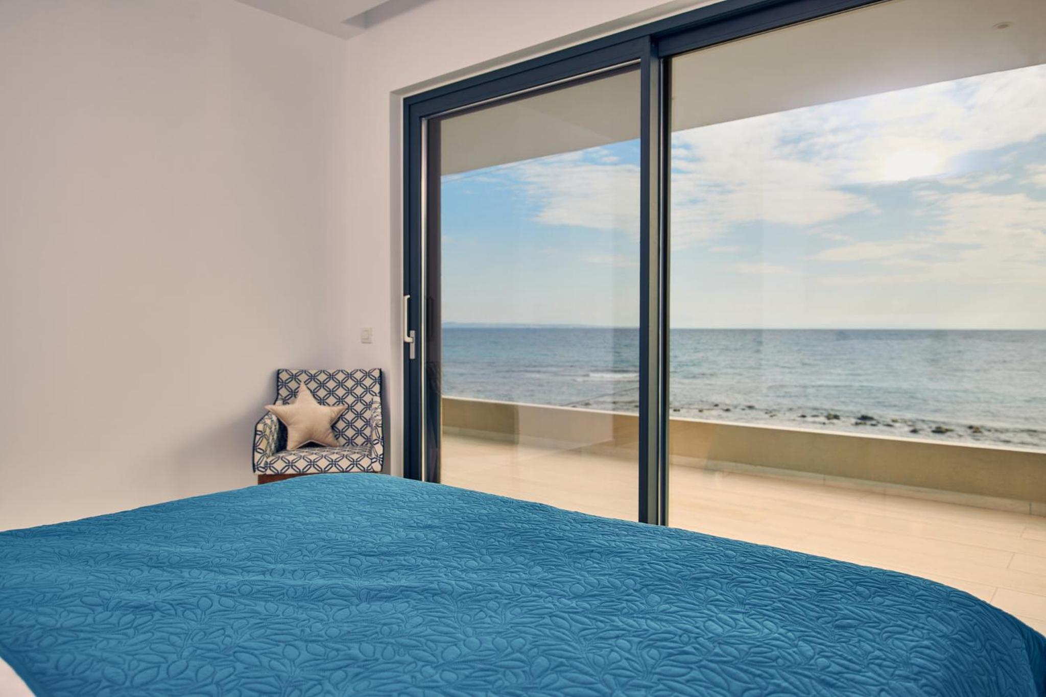 Apartment with Sea View photo 2