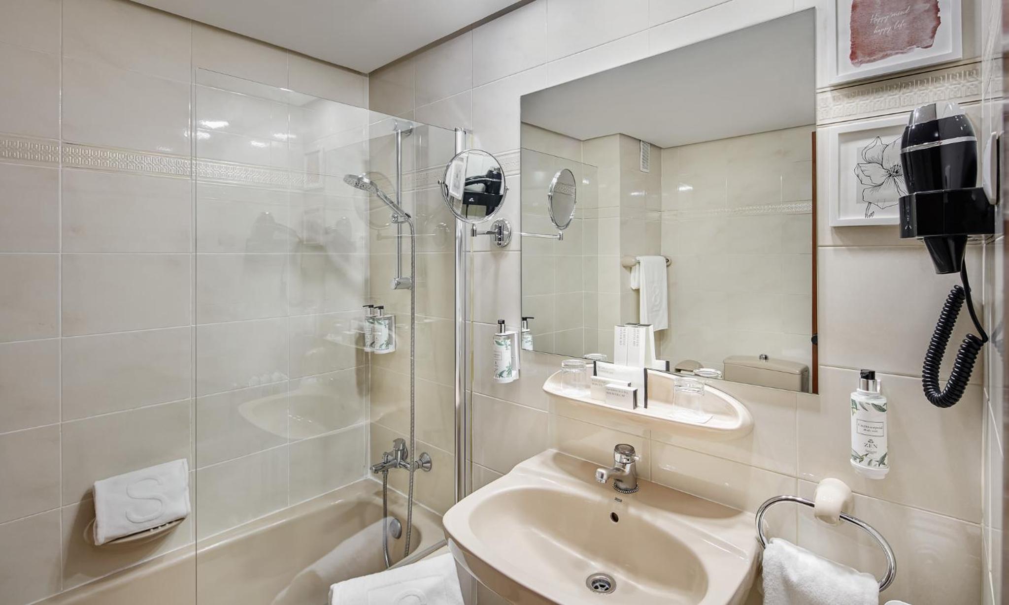 Superior Apartment photo 2