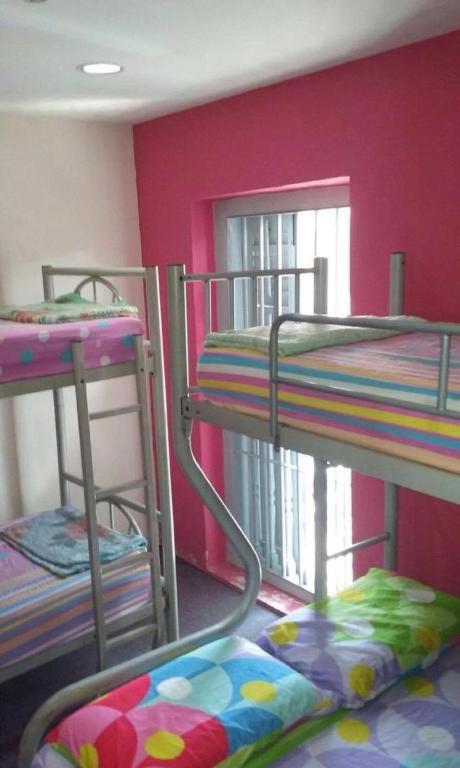 Male Dormitory Room photo 2