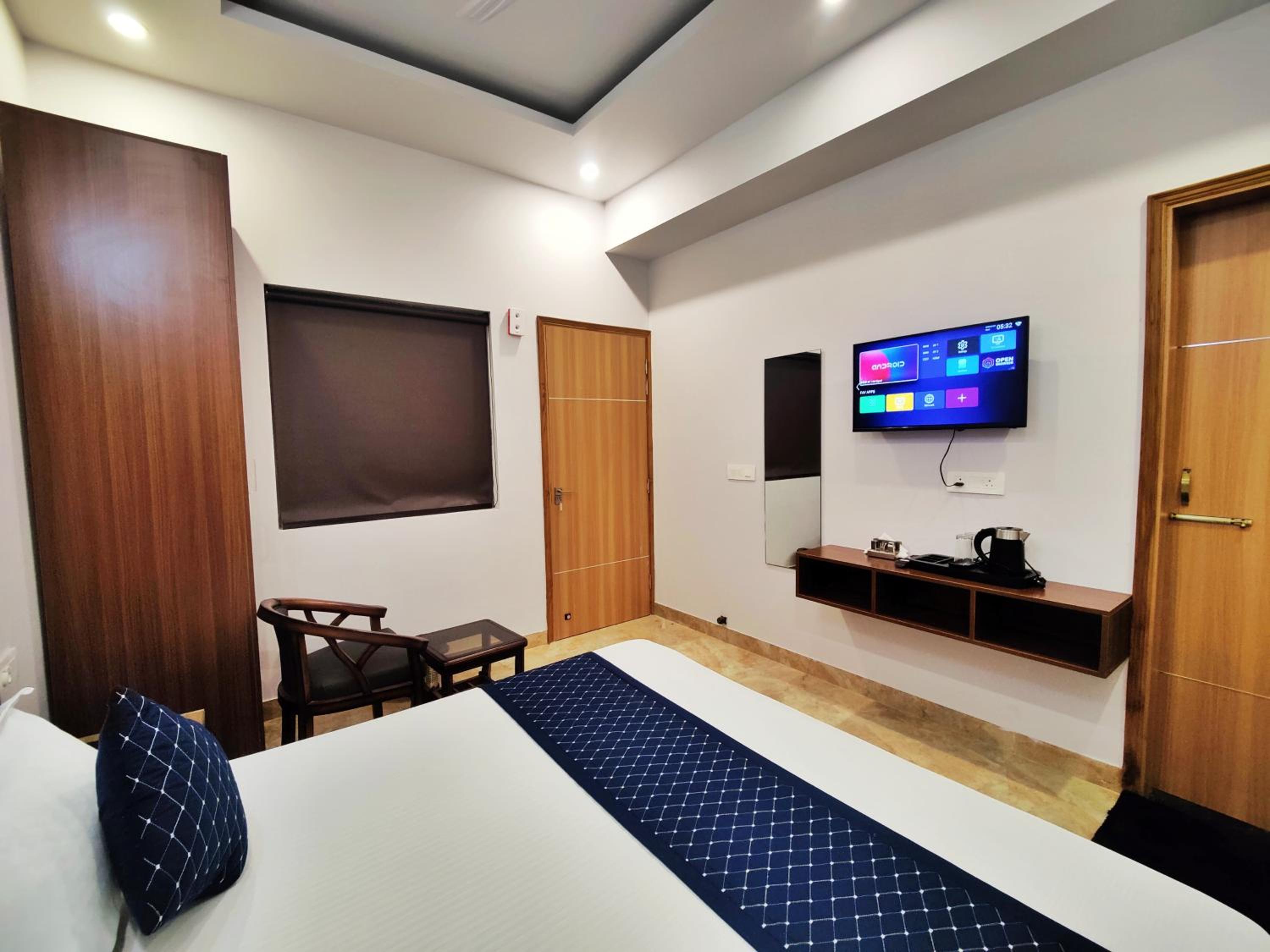 Standard Double Room - Photo 1