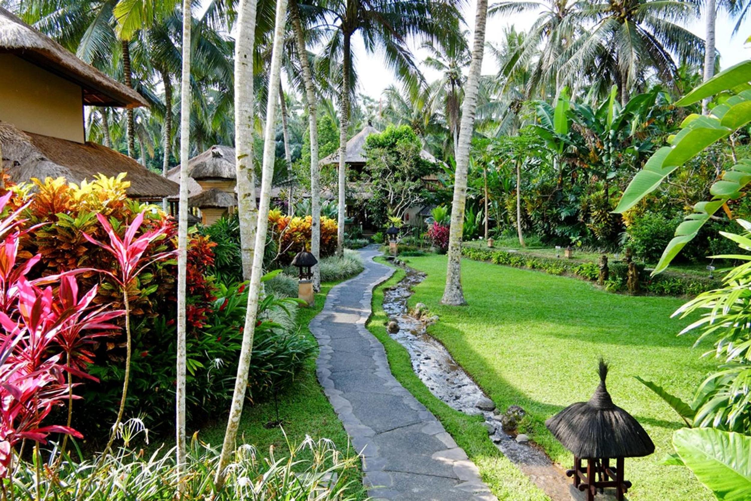 One-Bedroom Pool Villa with Garden View - Photo 4