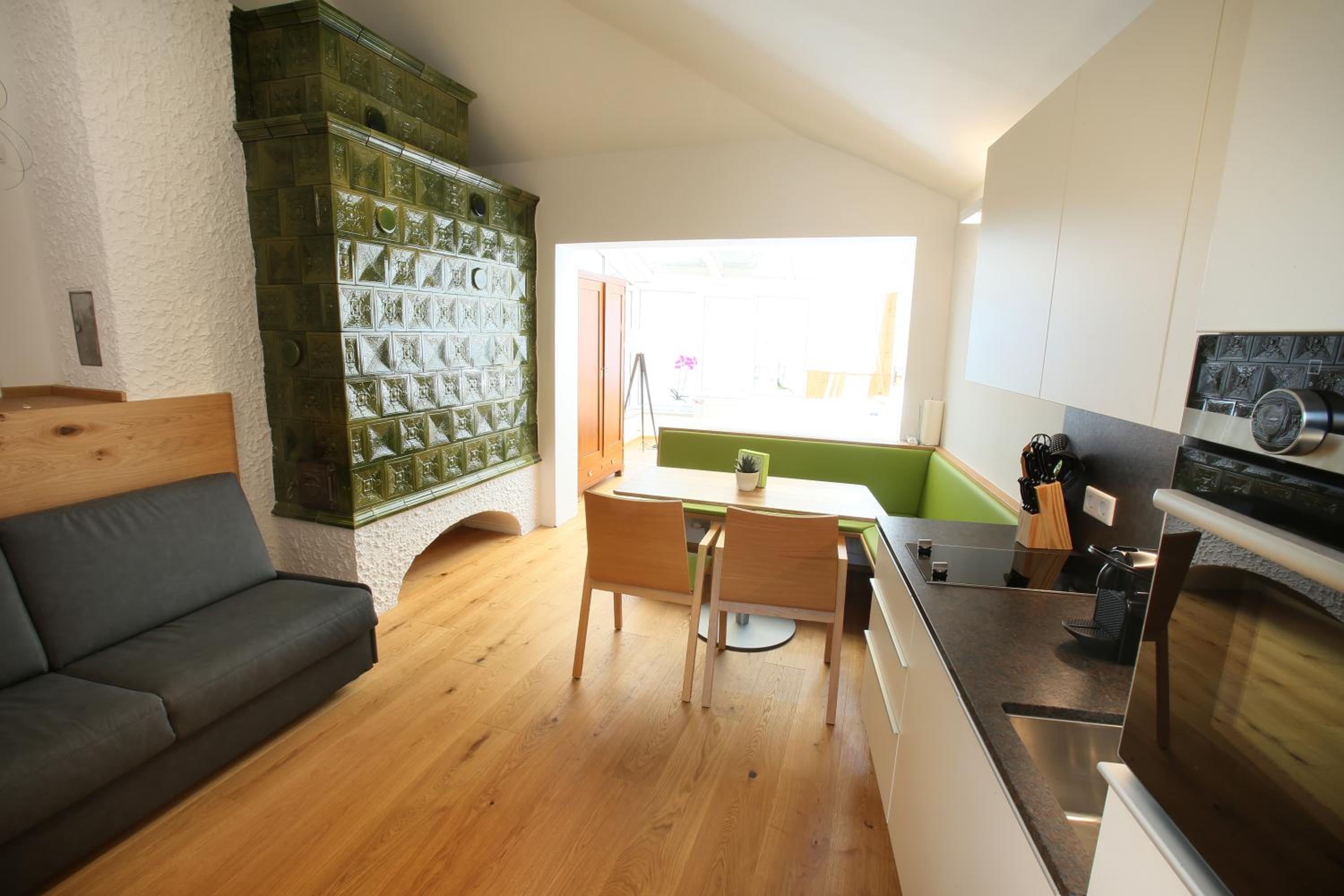 Two-Bedroom Apartment - Photo 6