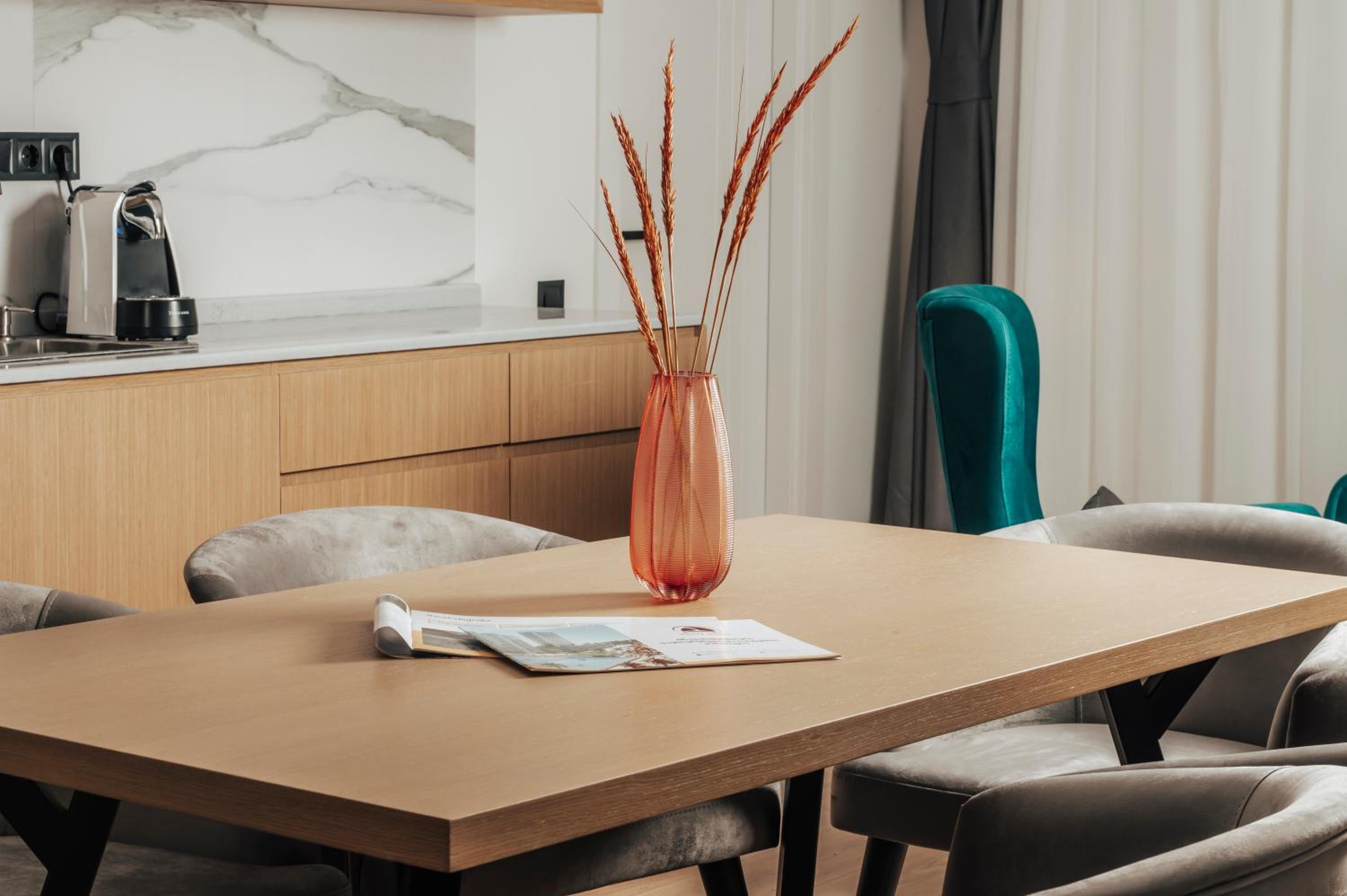 Suite with Terrace - Photo 9