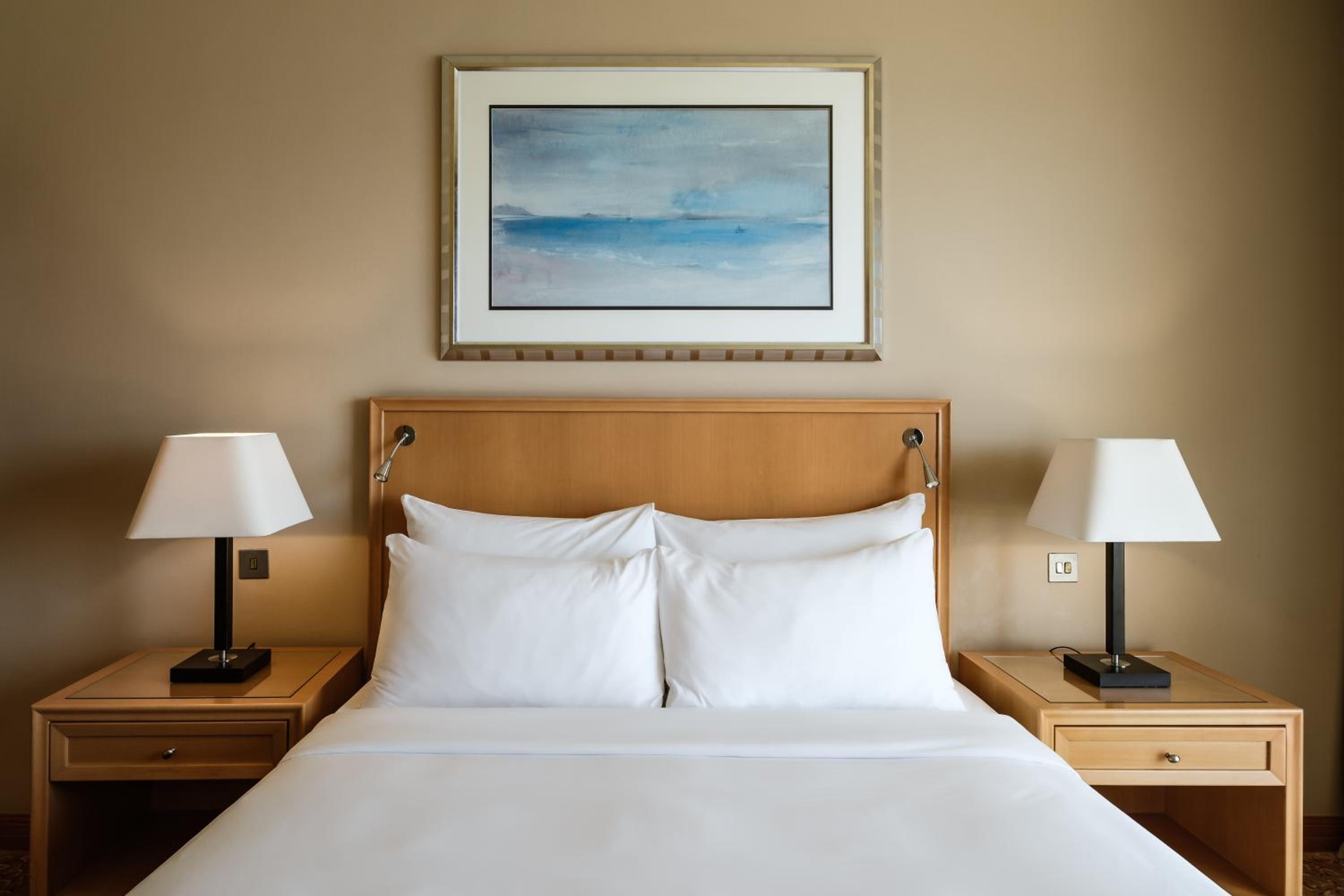 Superior Room with Sea View - Photo 5