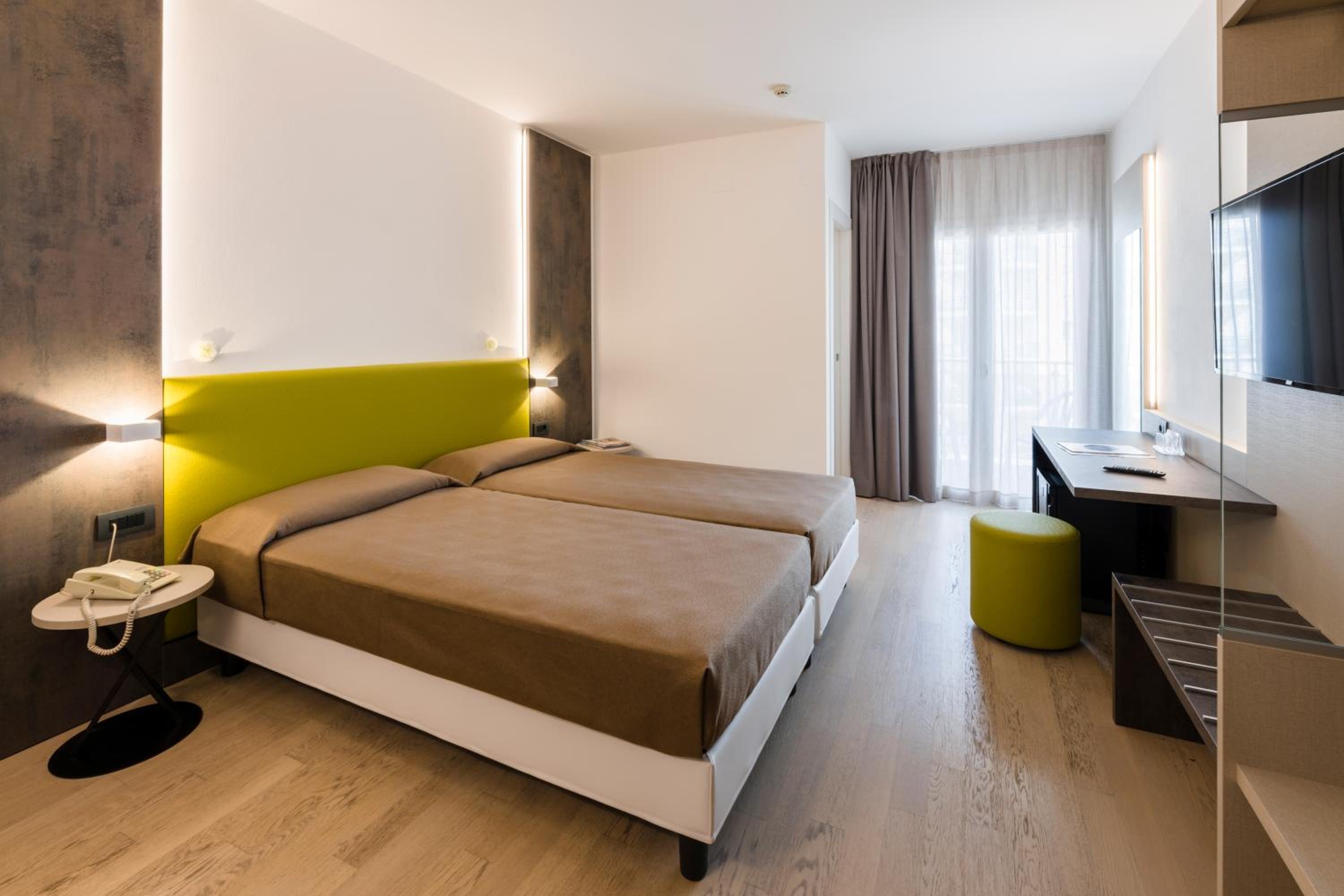 Triple Room - Photo 3