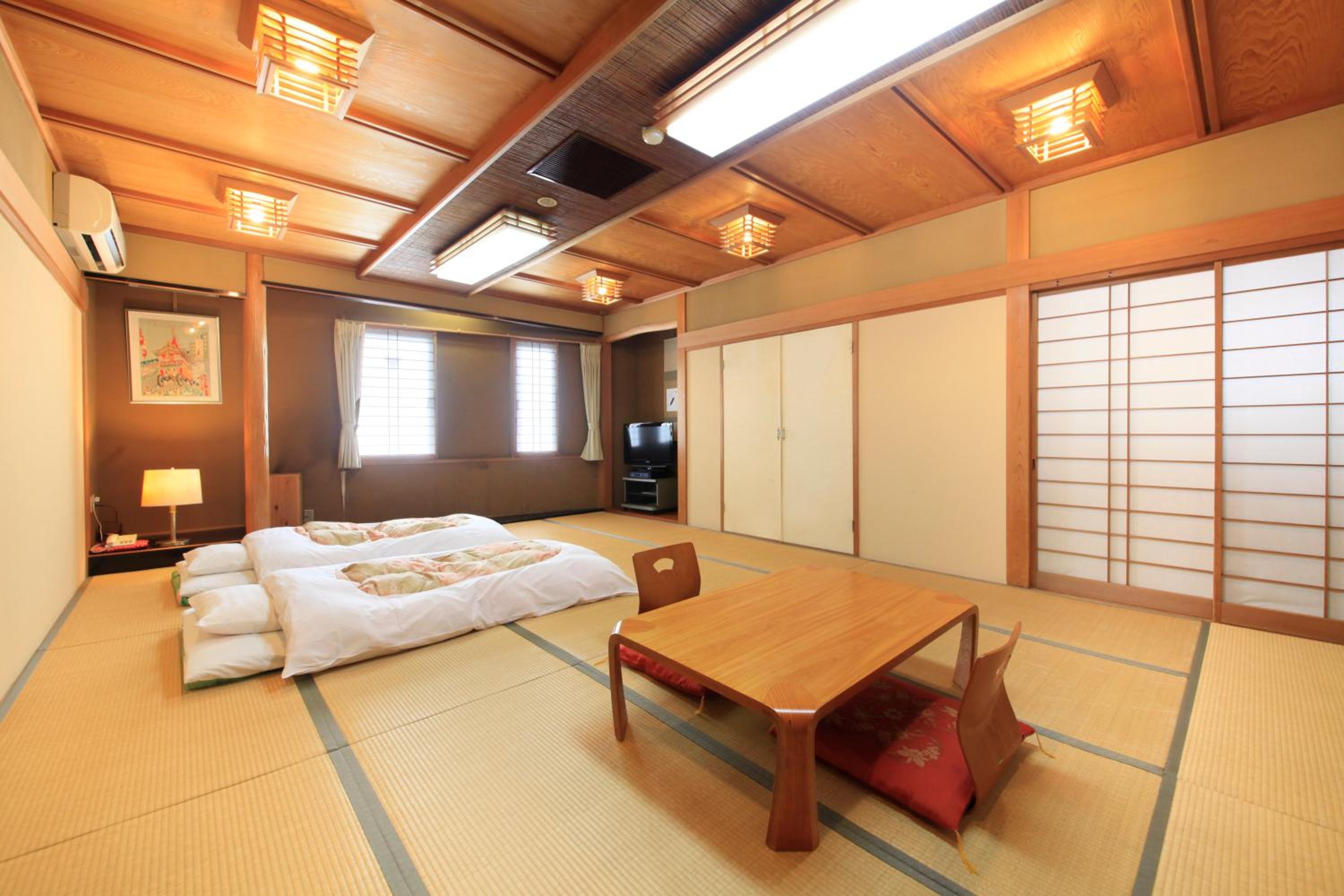 Japanese-Style Quadruple Room