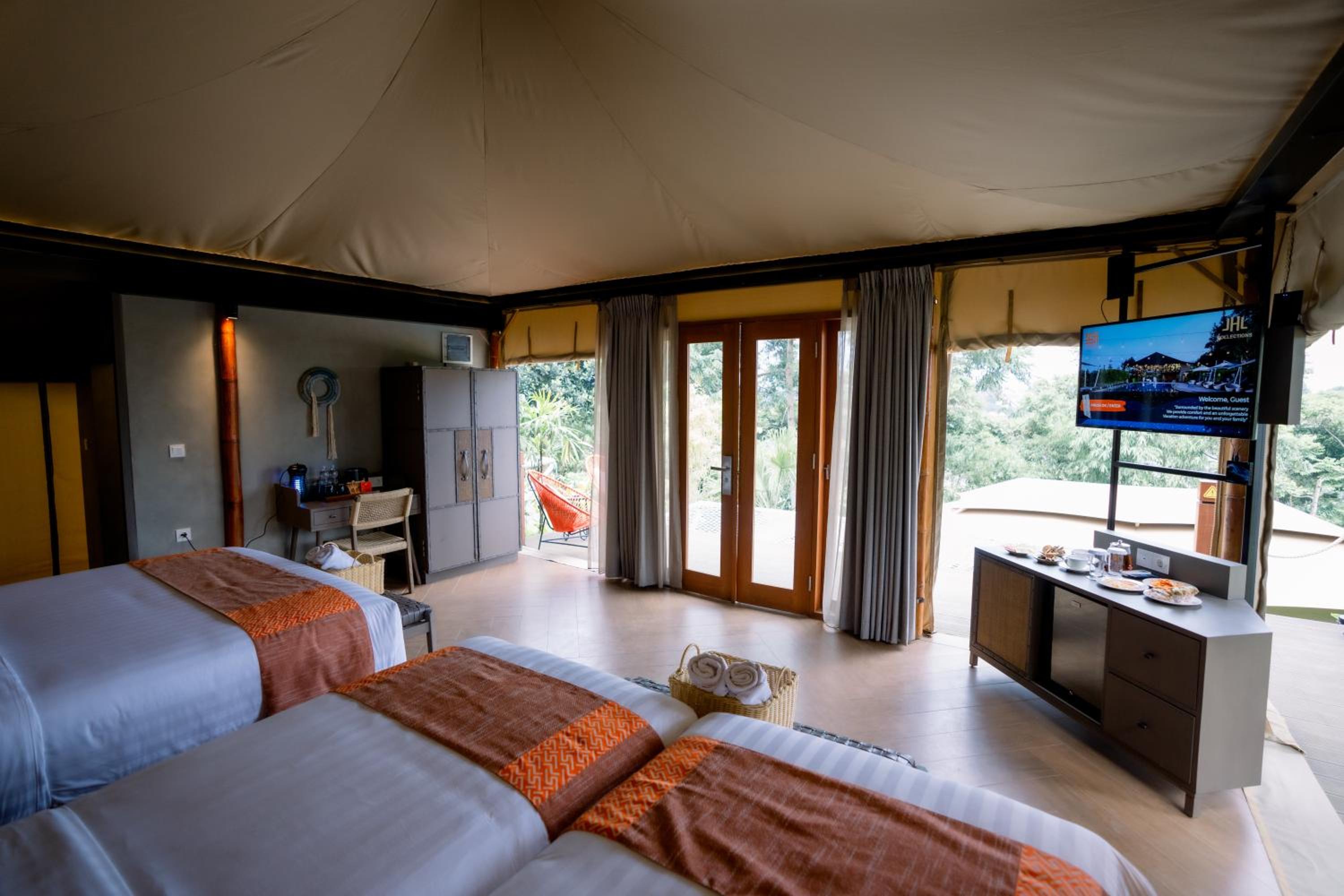 Willys Tent