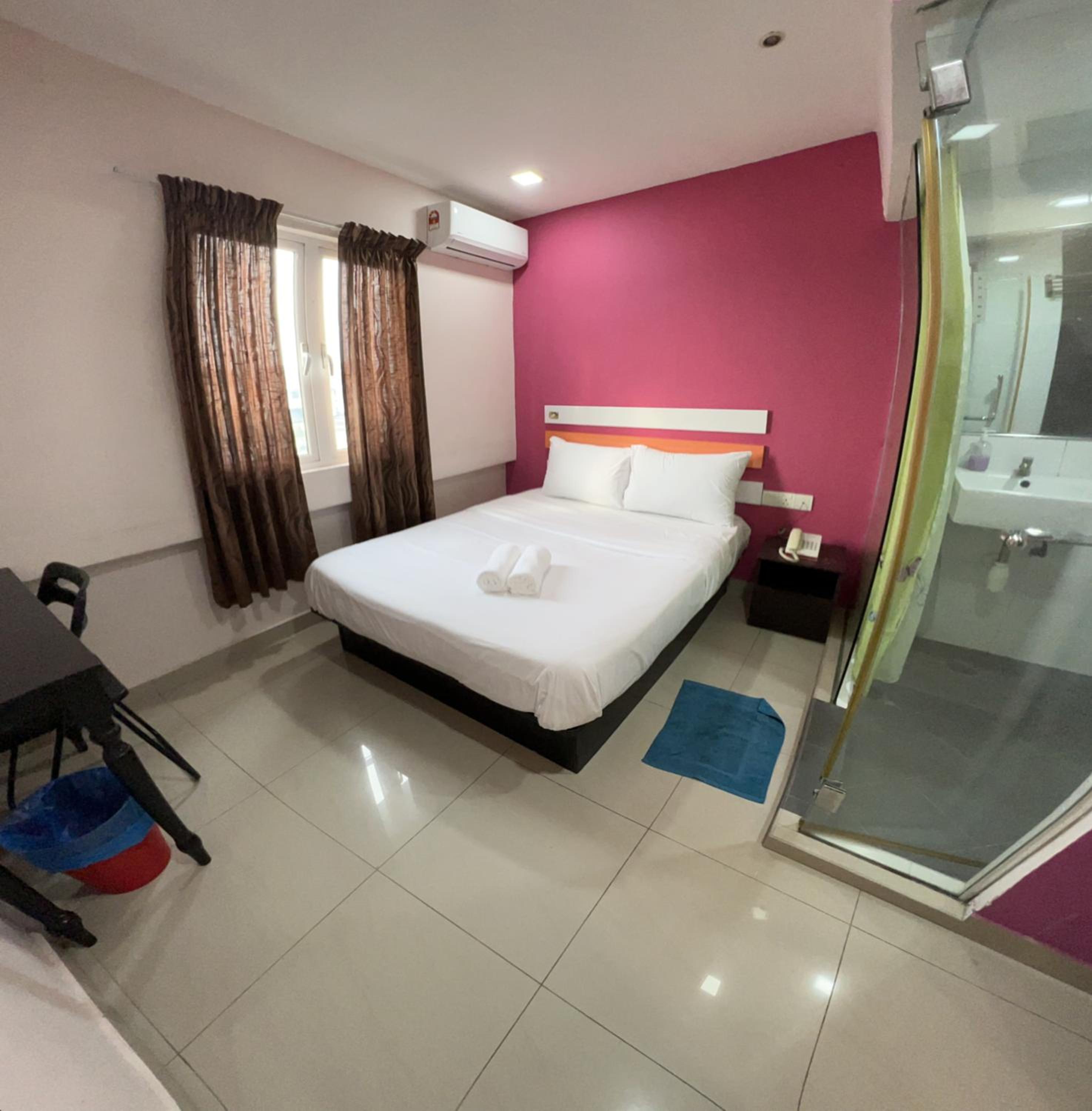 Deluxe Double Room photo 2