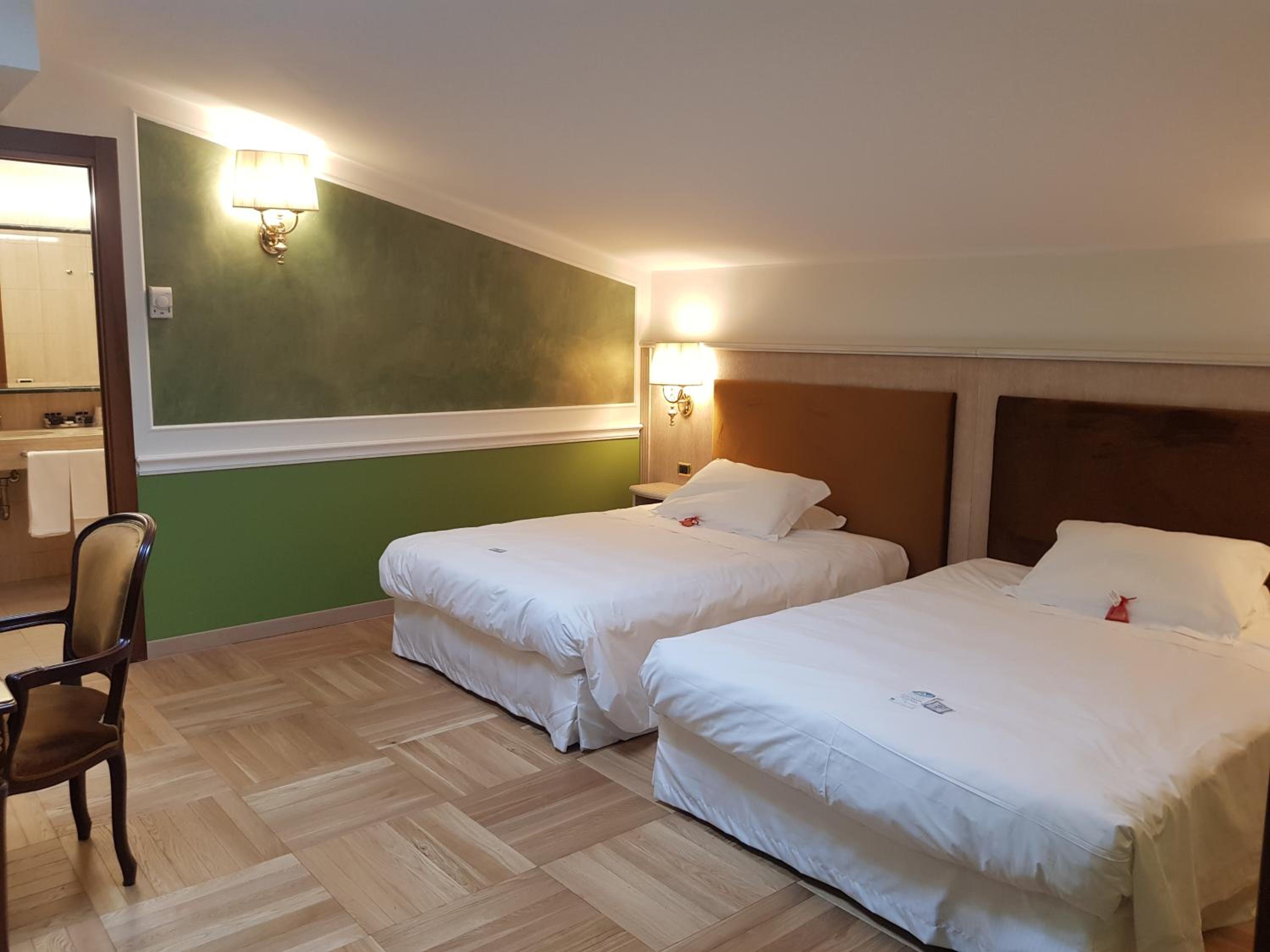 Triple Room - Photo 1