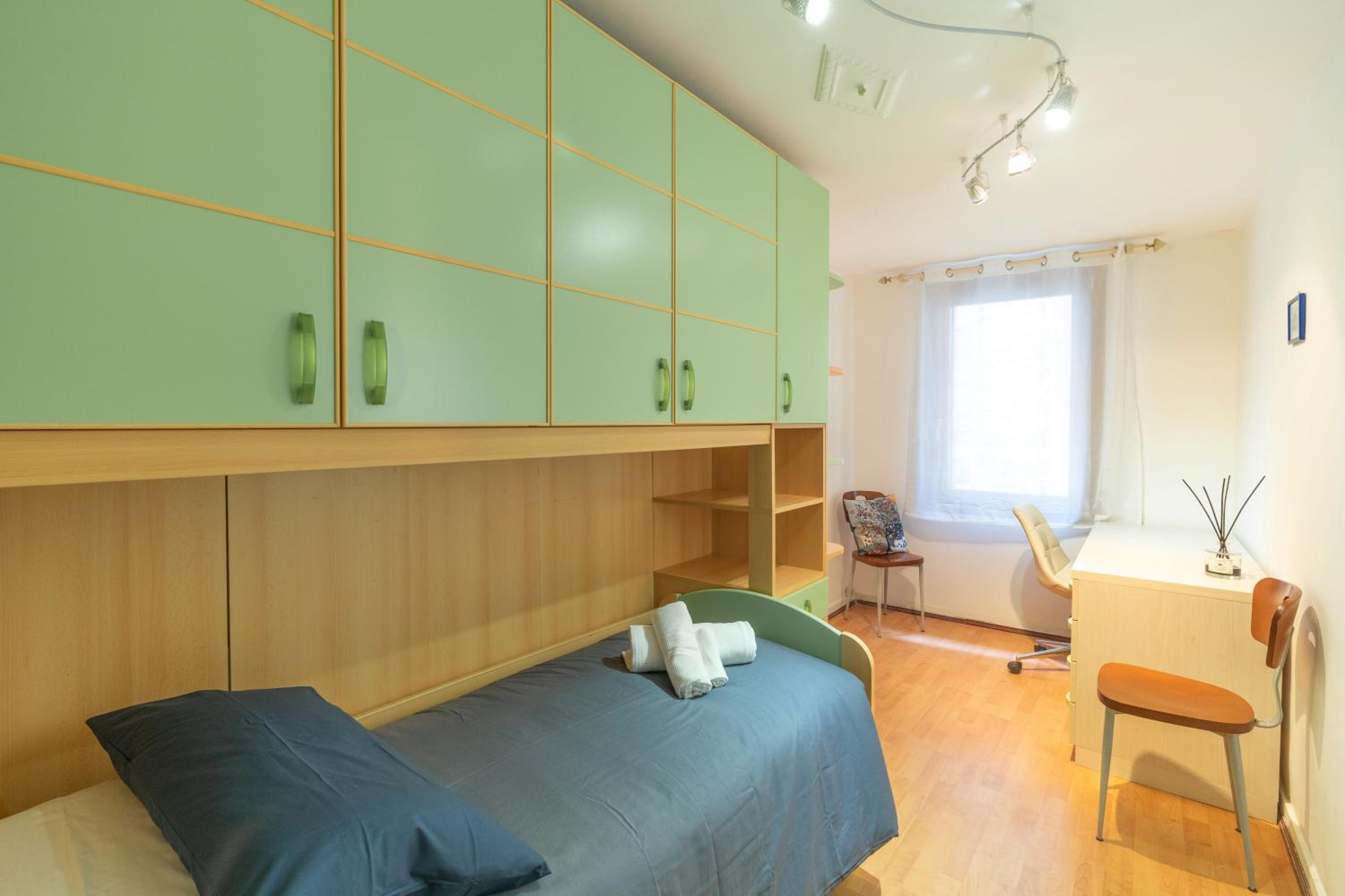 Two-Bedroom Apartment photo 3
