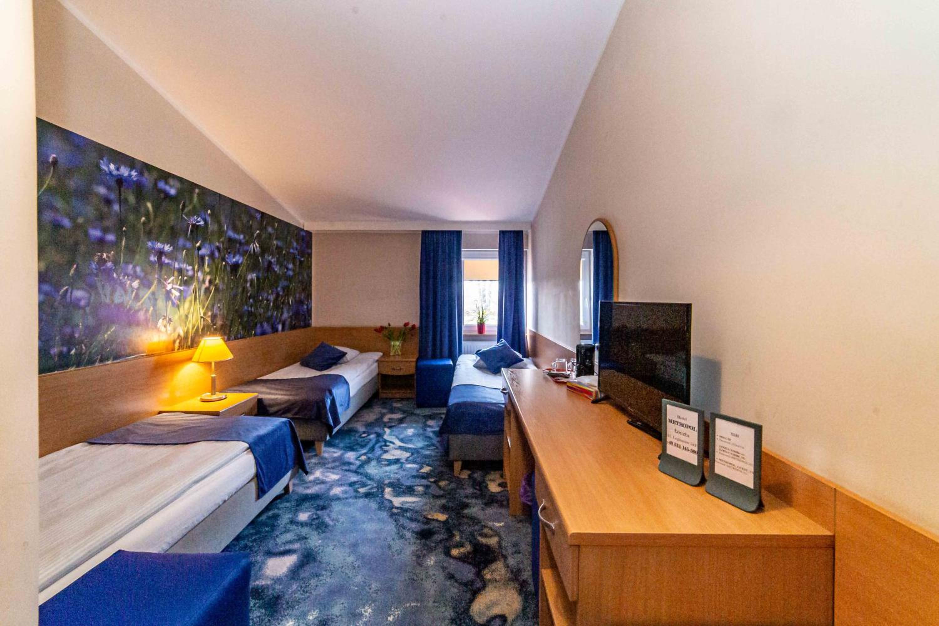 Triple Room