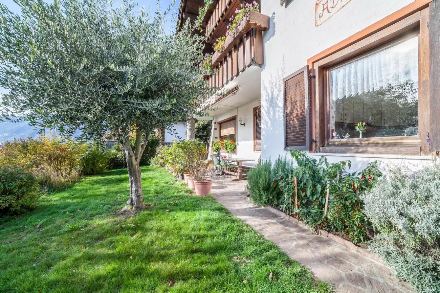 Superior One-Bedroom Apartment with Balcony photo 2