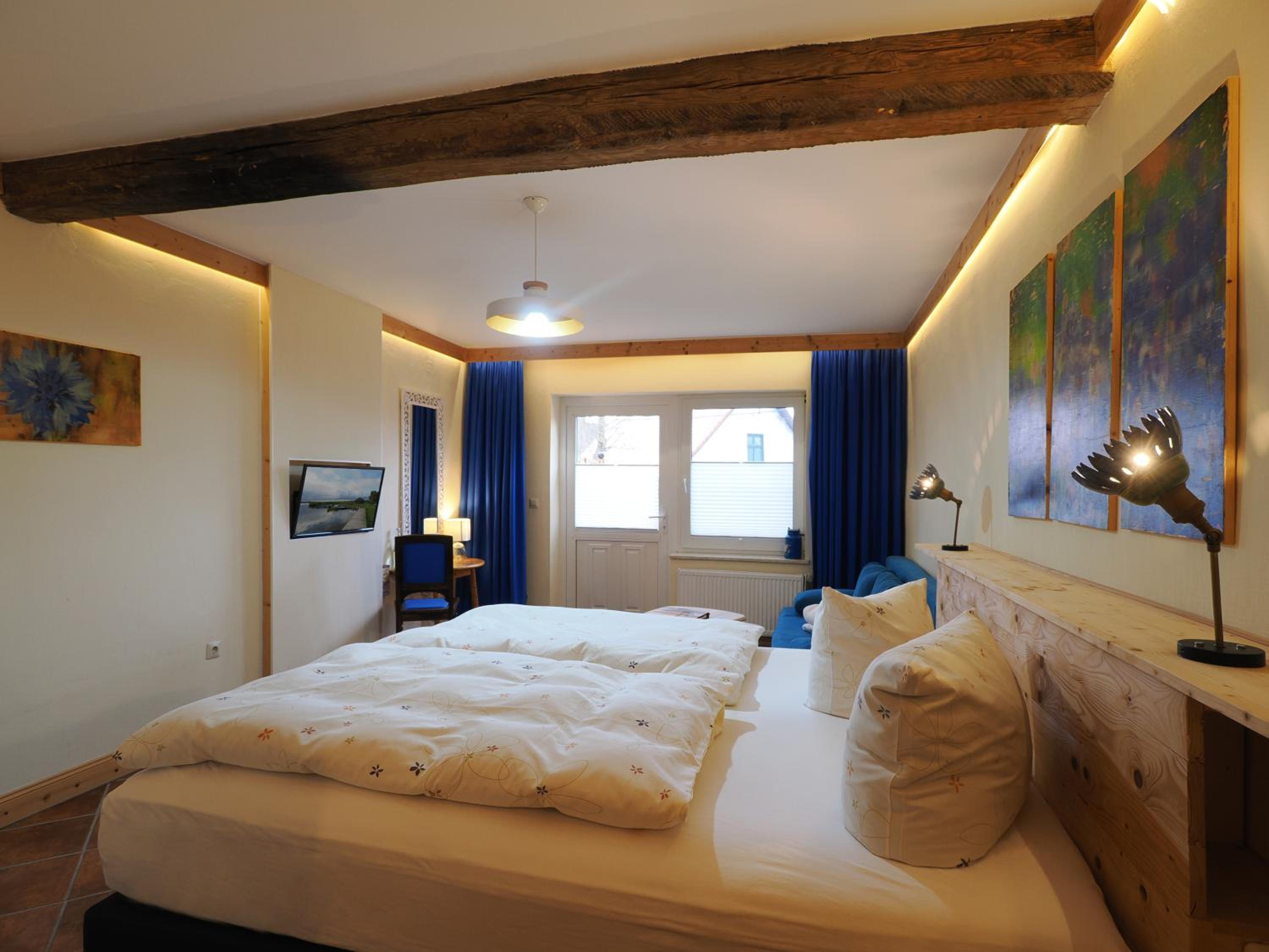 Double Room photo 3