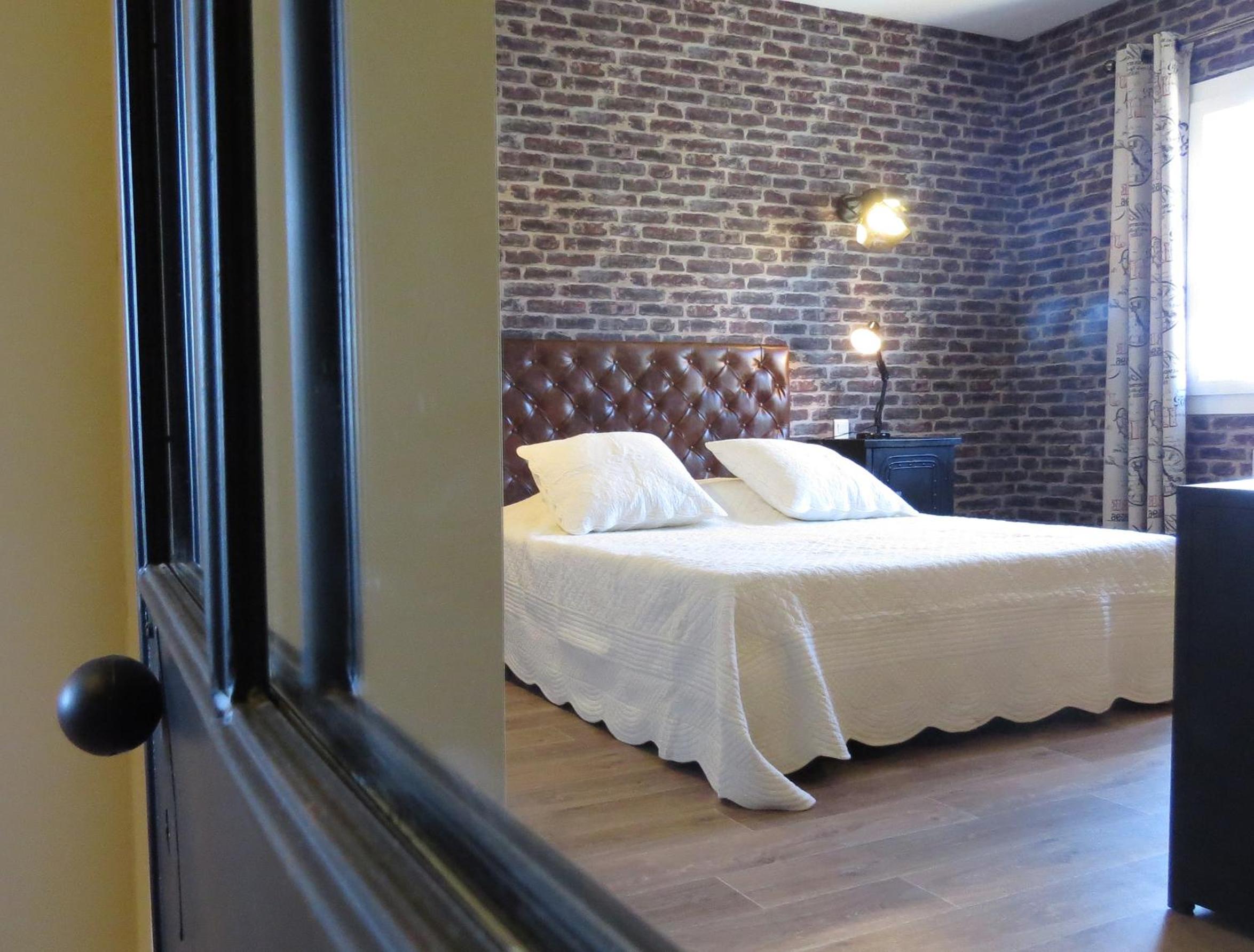 King Room with Mountain View photo 2