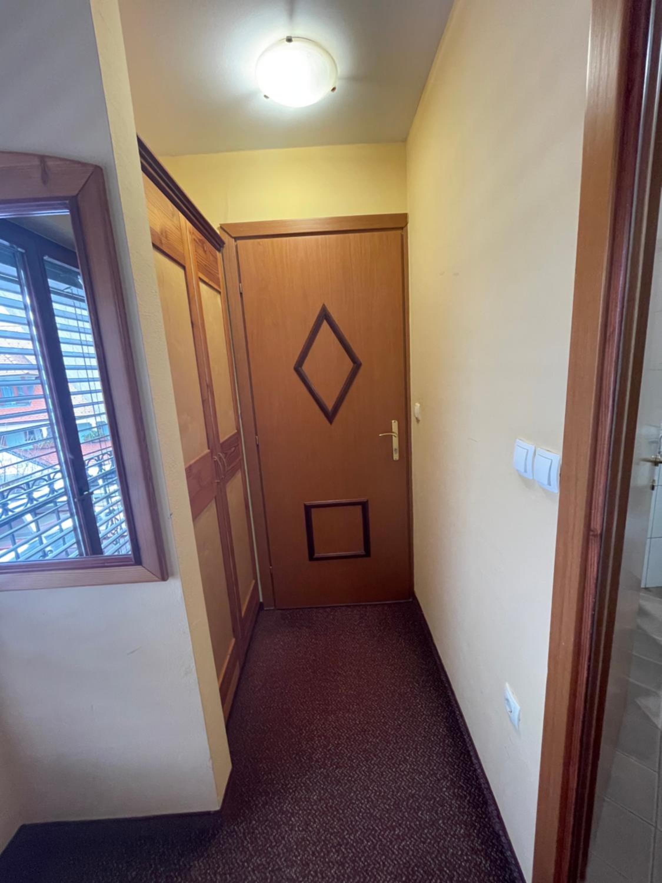 Double Room with Mountain View - Photo 19