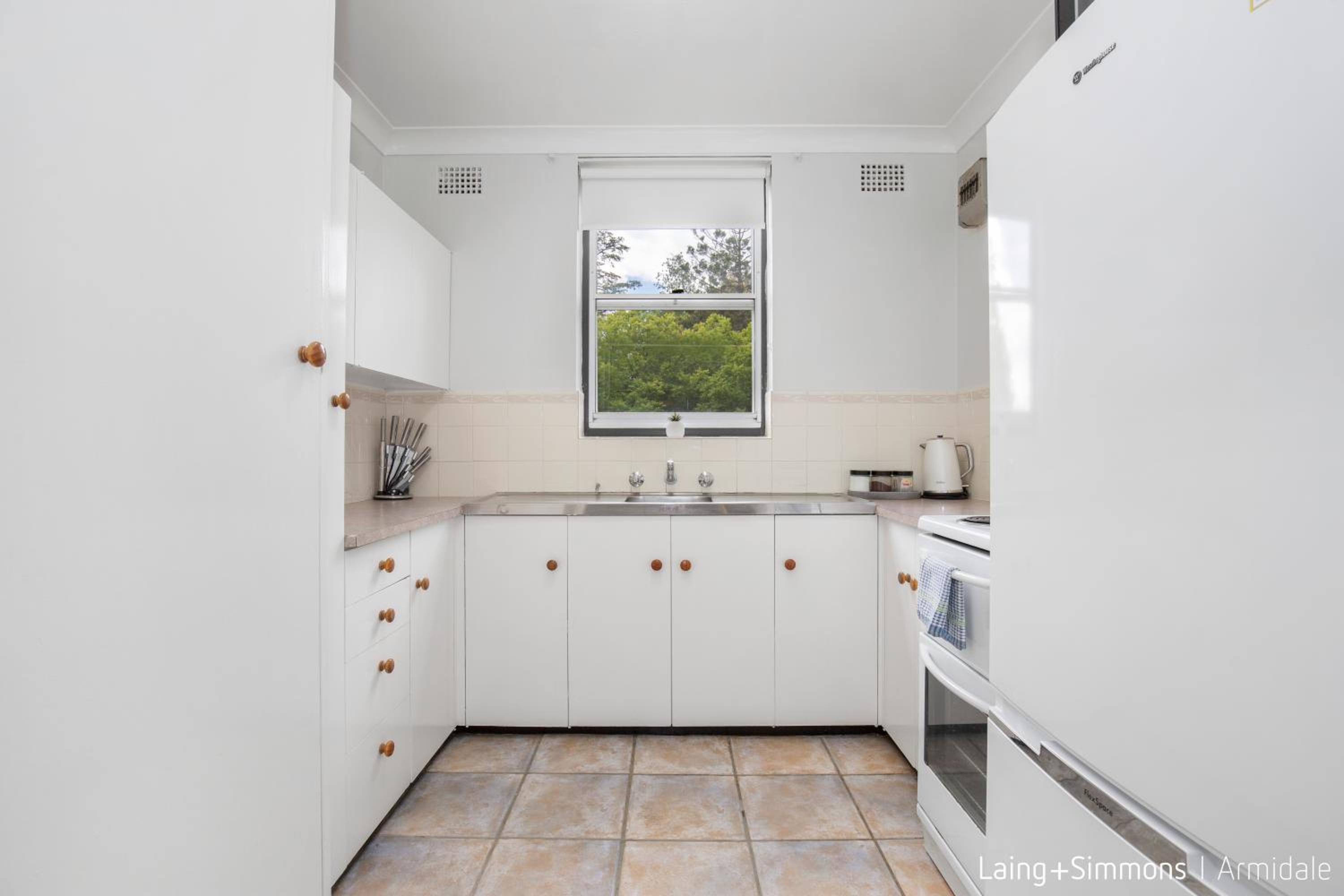 Two-Bedroom Apartment - Photo 20