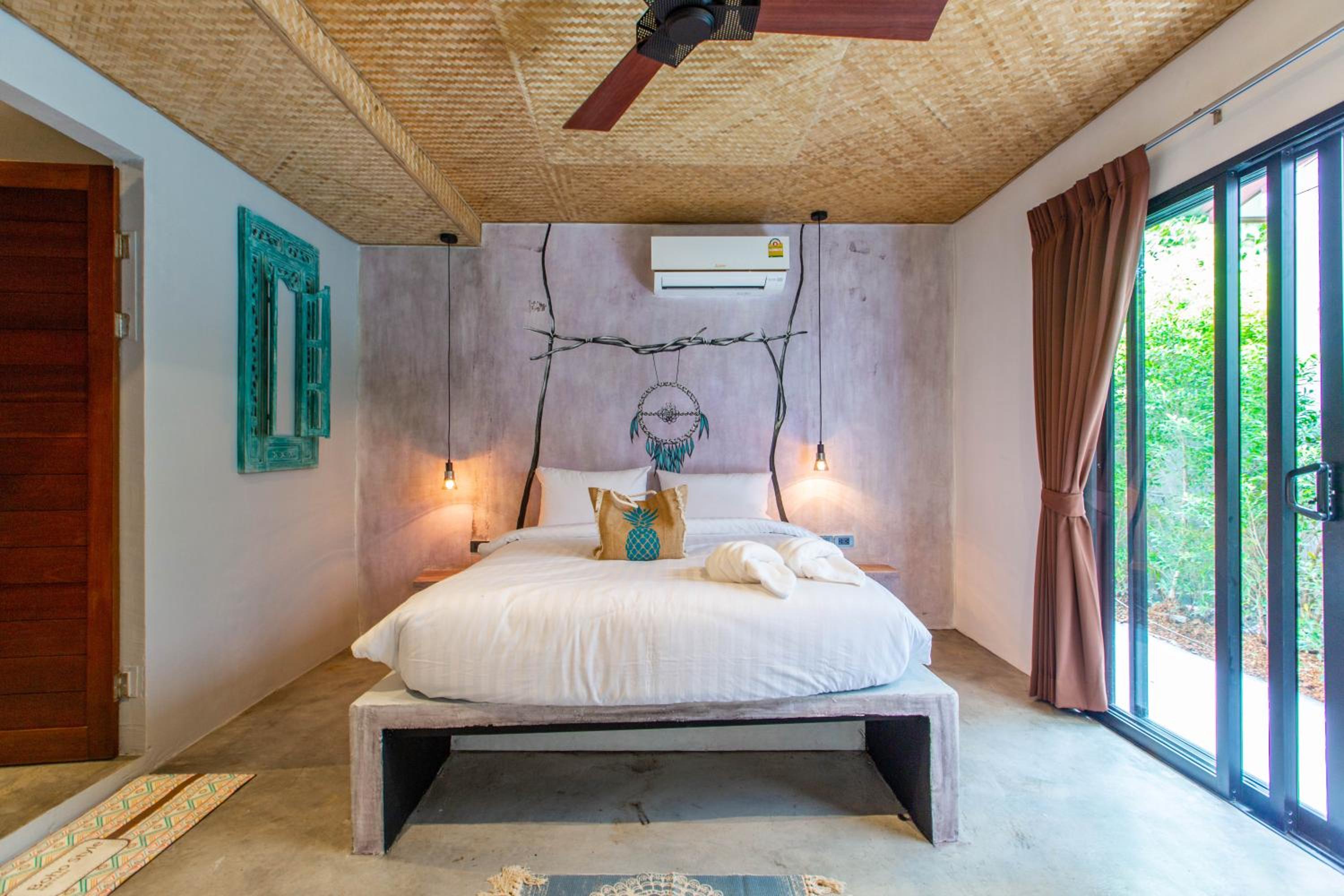 Queen Room