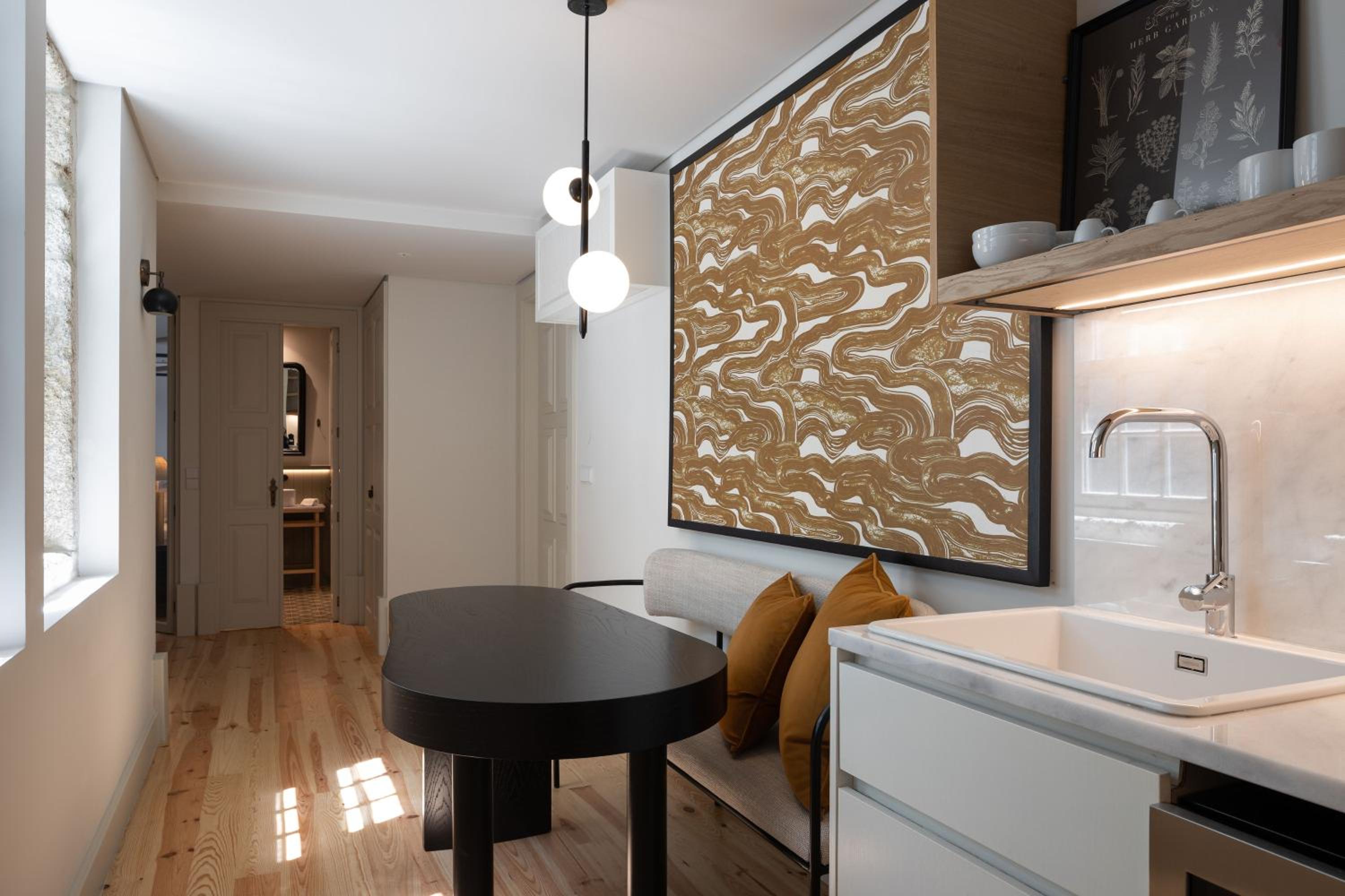 One-Bedroom Apartment - Photo 17