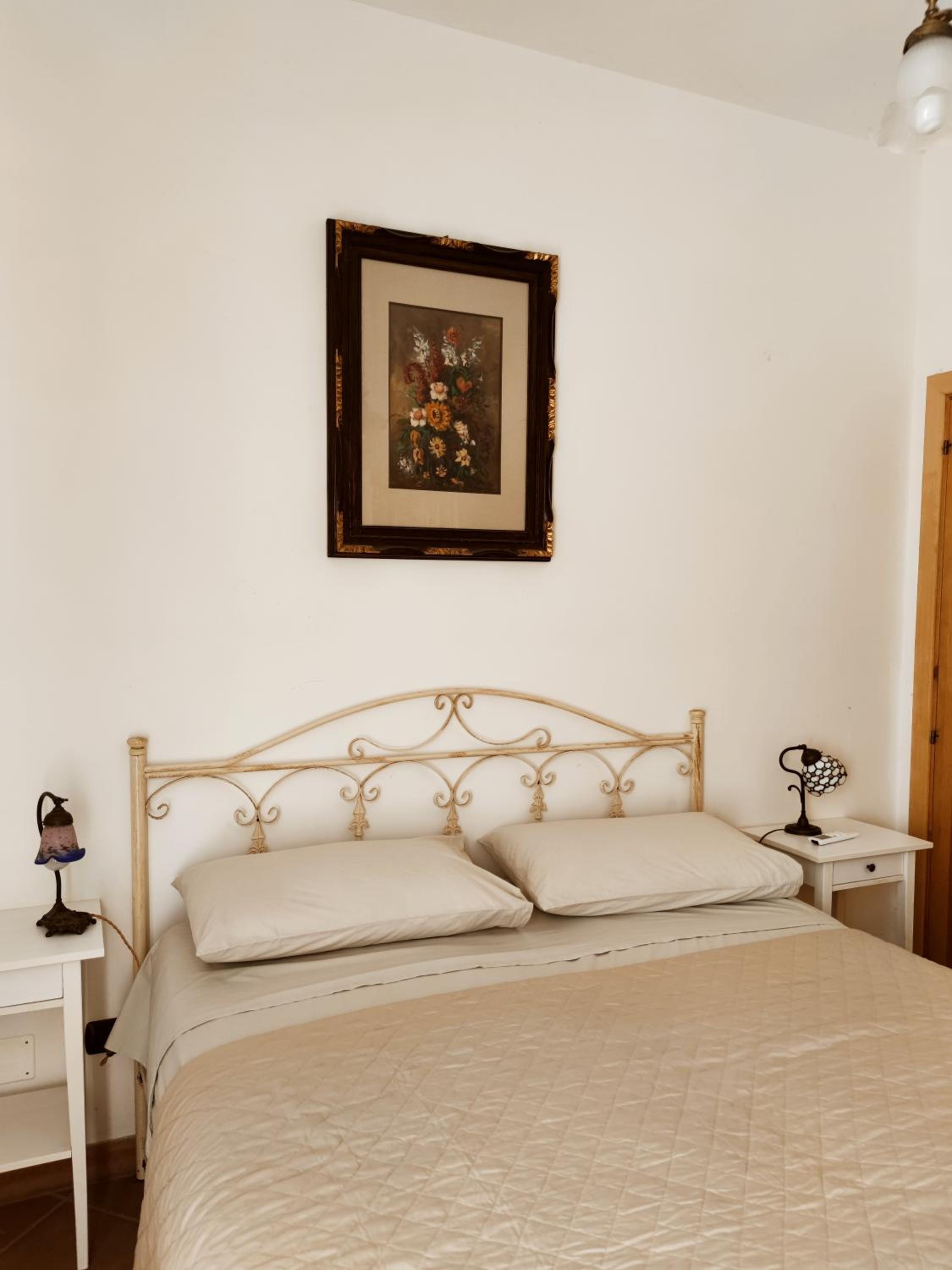 Double Room with Private Bathroom photo 3