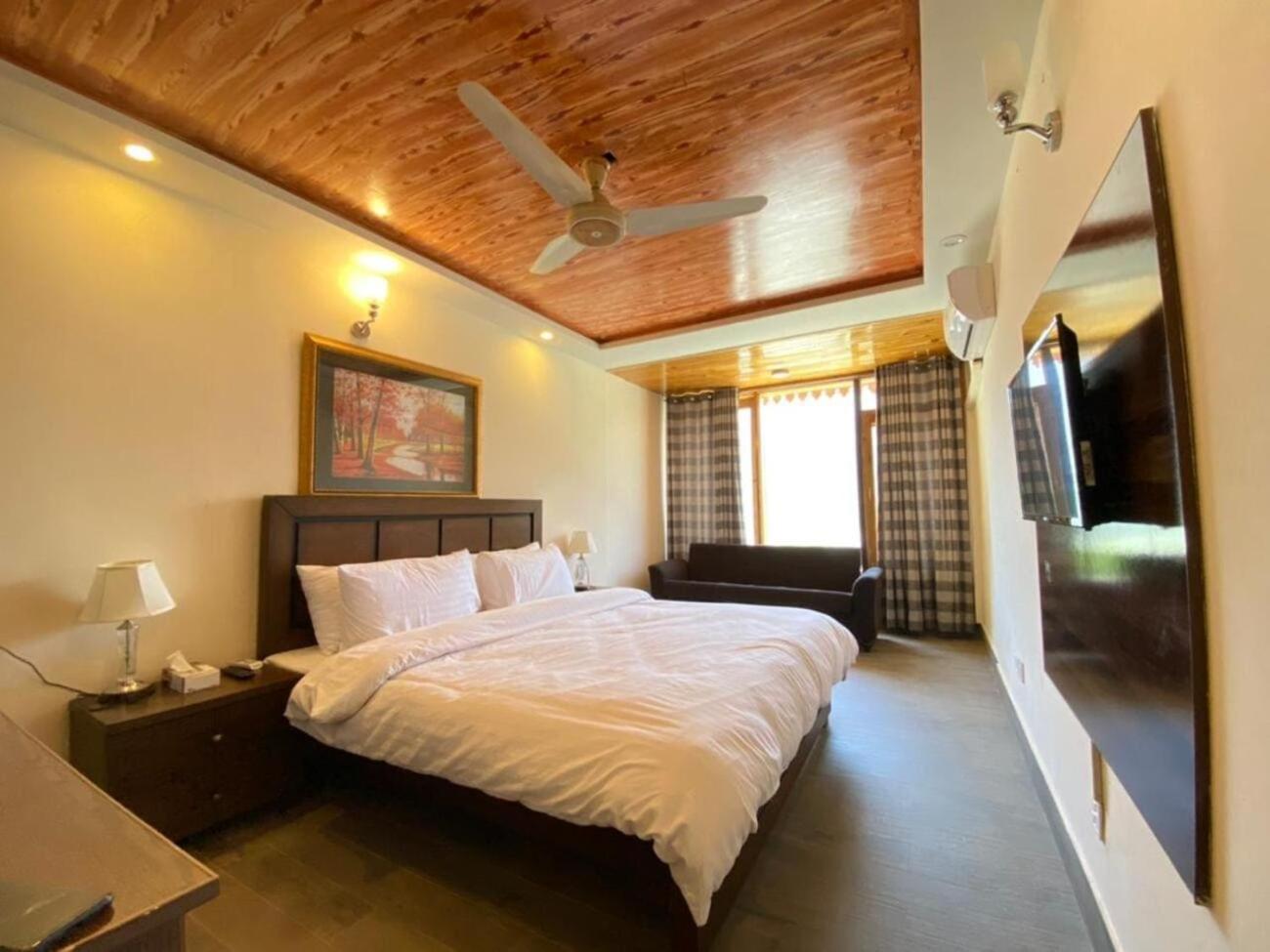 Superior Double Or Twin Room With Mountain View