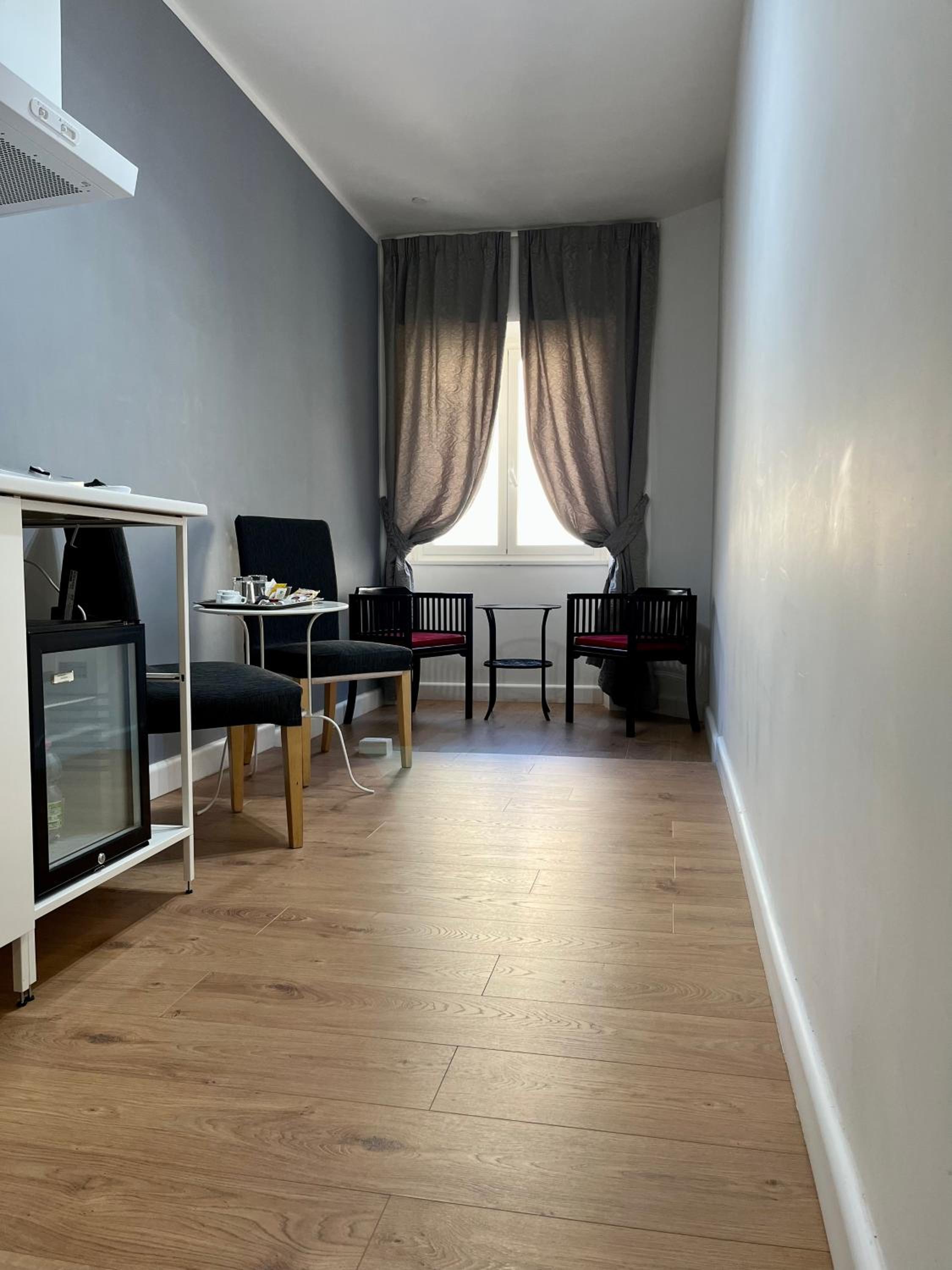 Deluxe Single Room photo 3