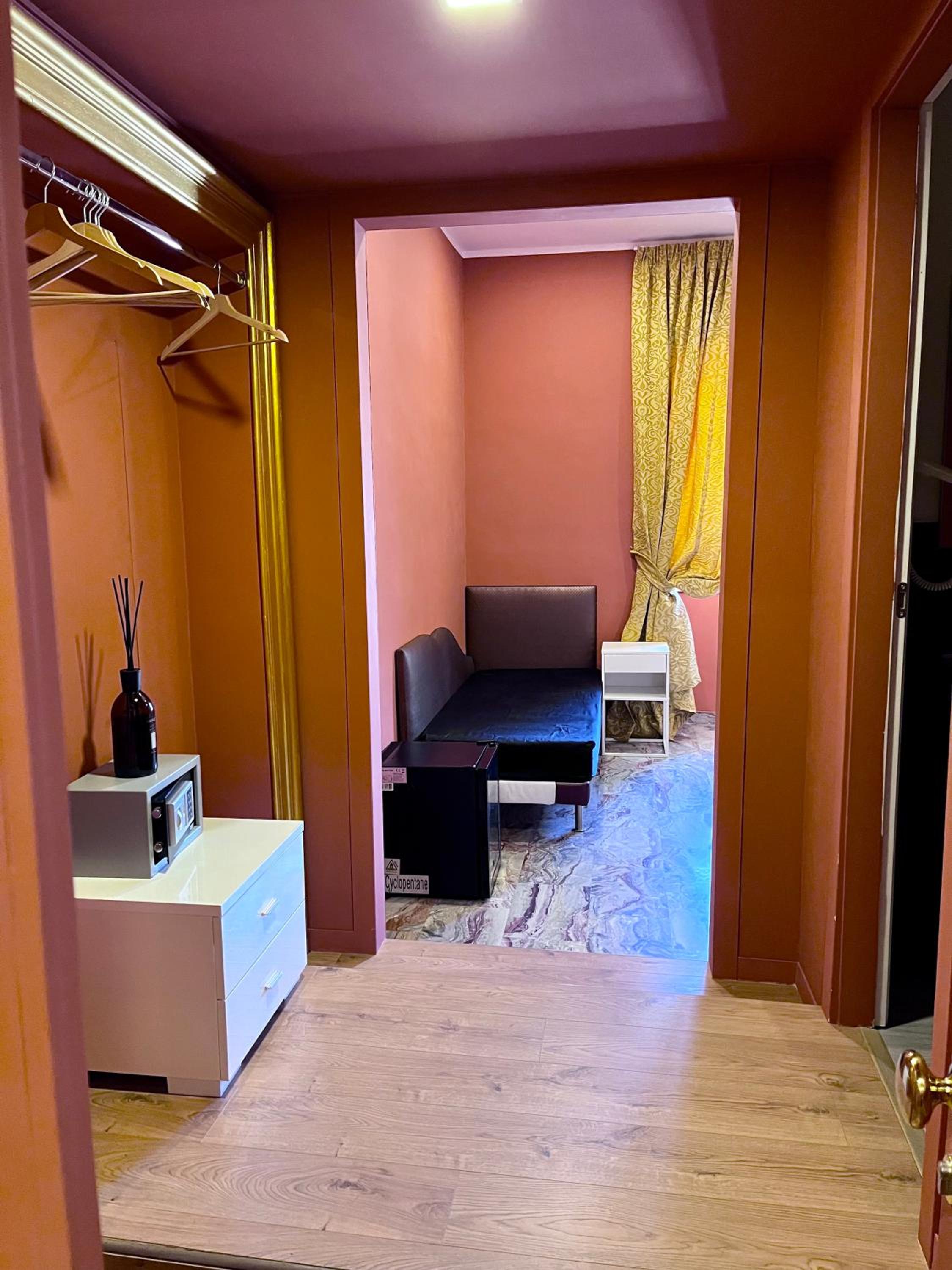 Deluxe Triple Room photo 2