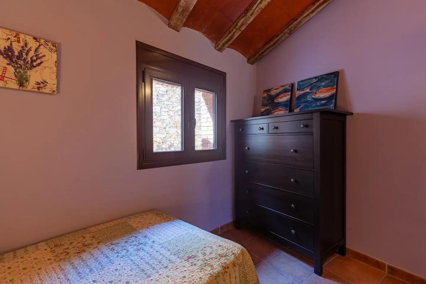 Casa adosada de tres habitaciones