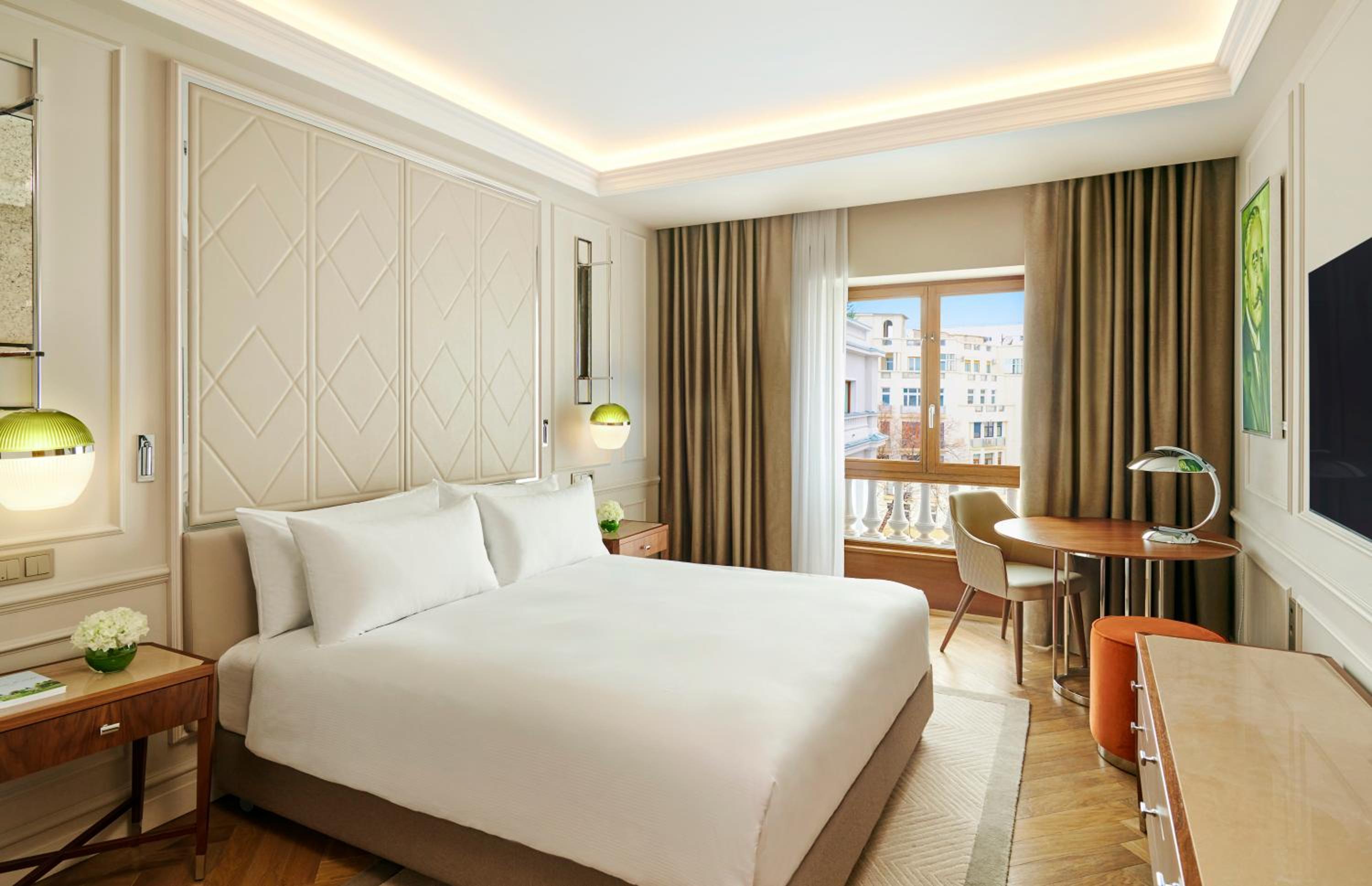 Classic King Room - Photo 2