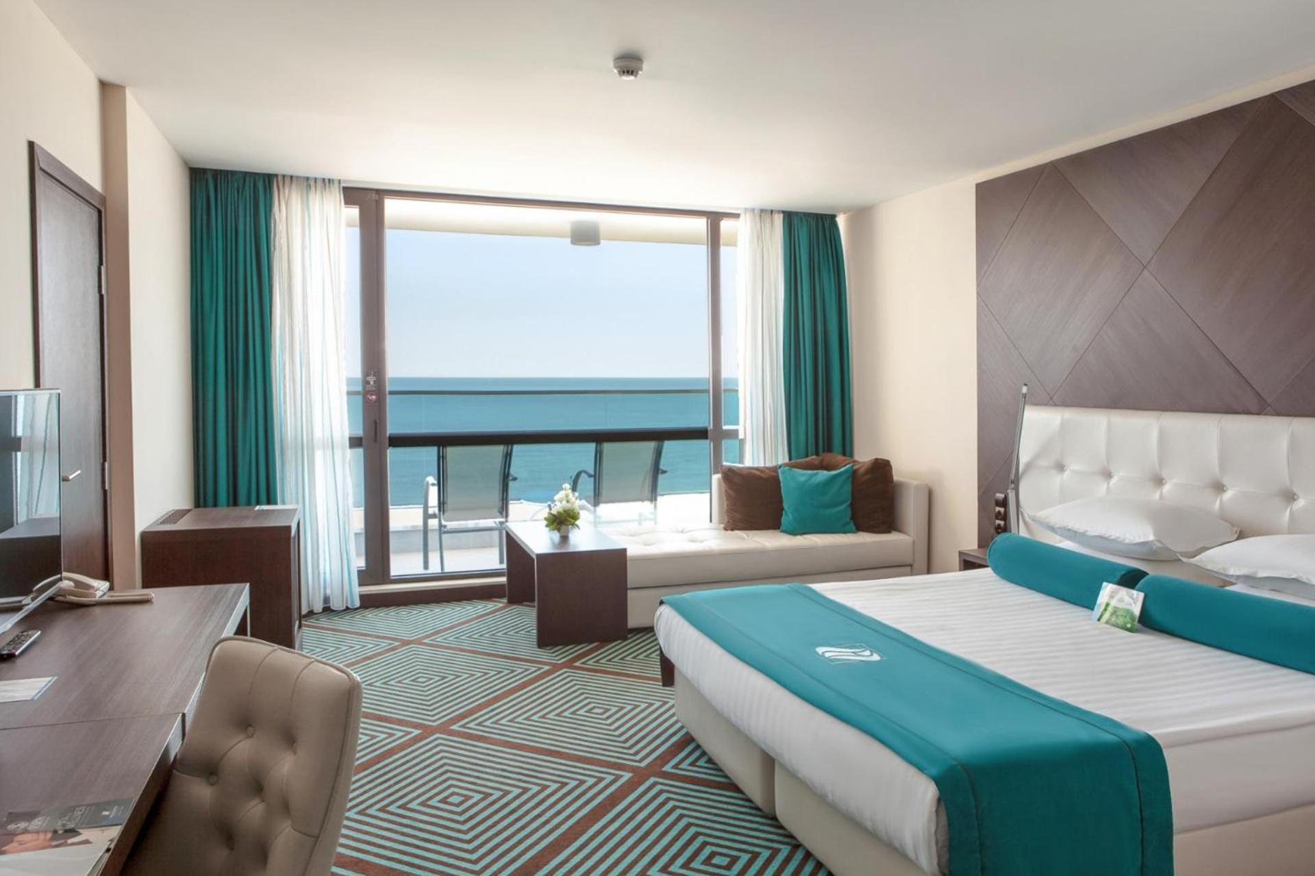 Superior Room with Sea View and Balcony - Wellness package - Photo 3