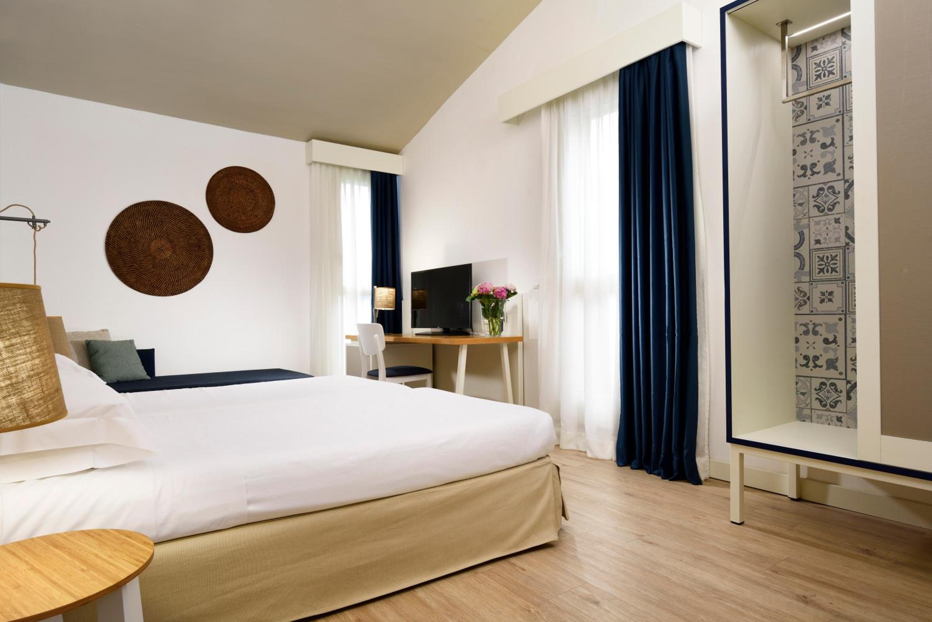 Superior Triple Room - Detached Villa - Photo 1