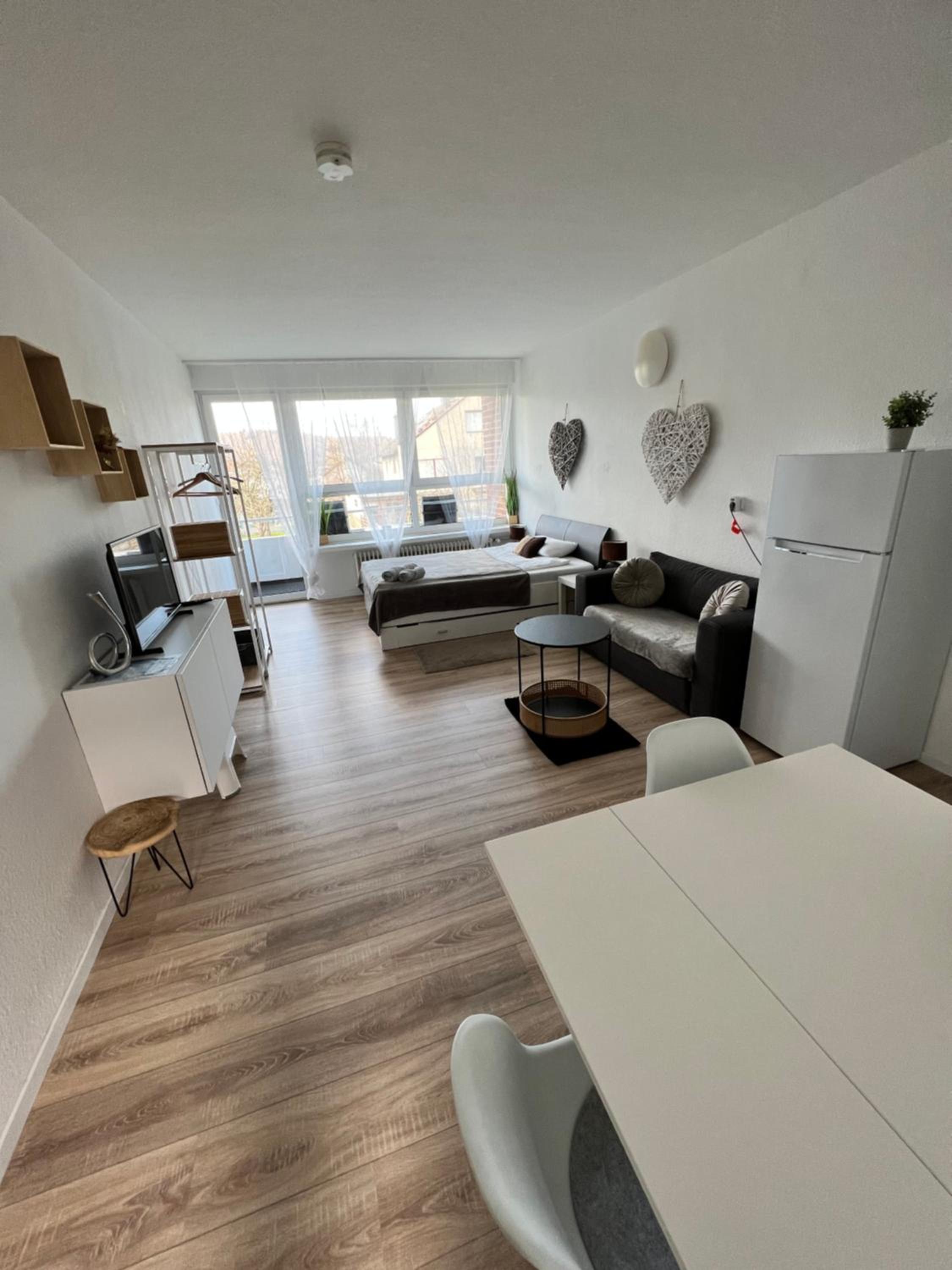 One-Bedroom Apartment photo 2