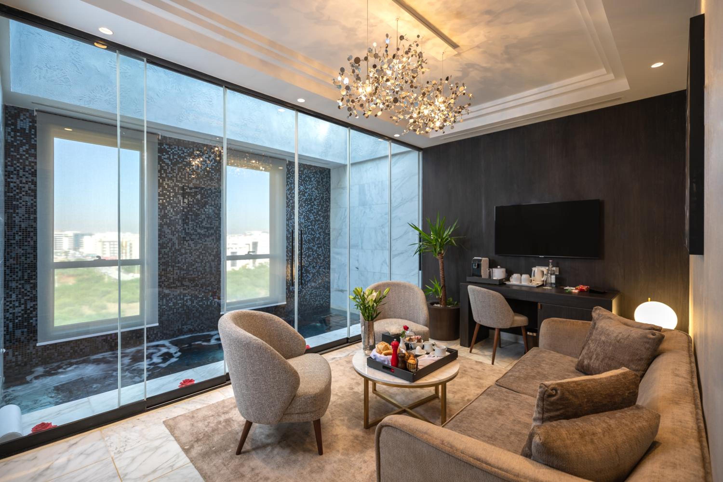 Suite with Private Pool