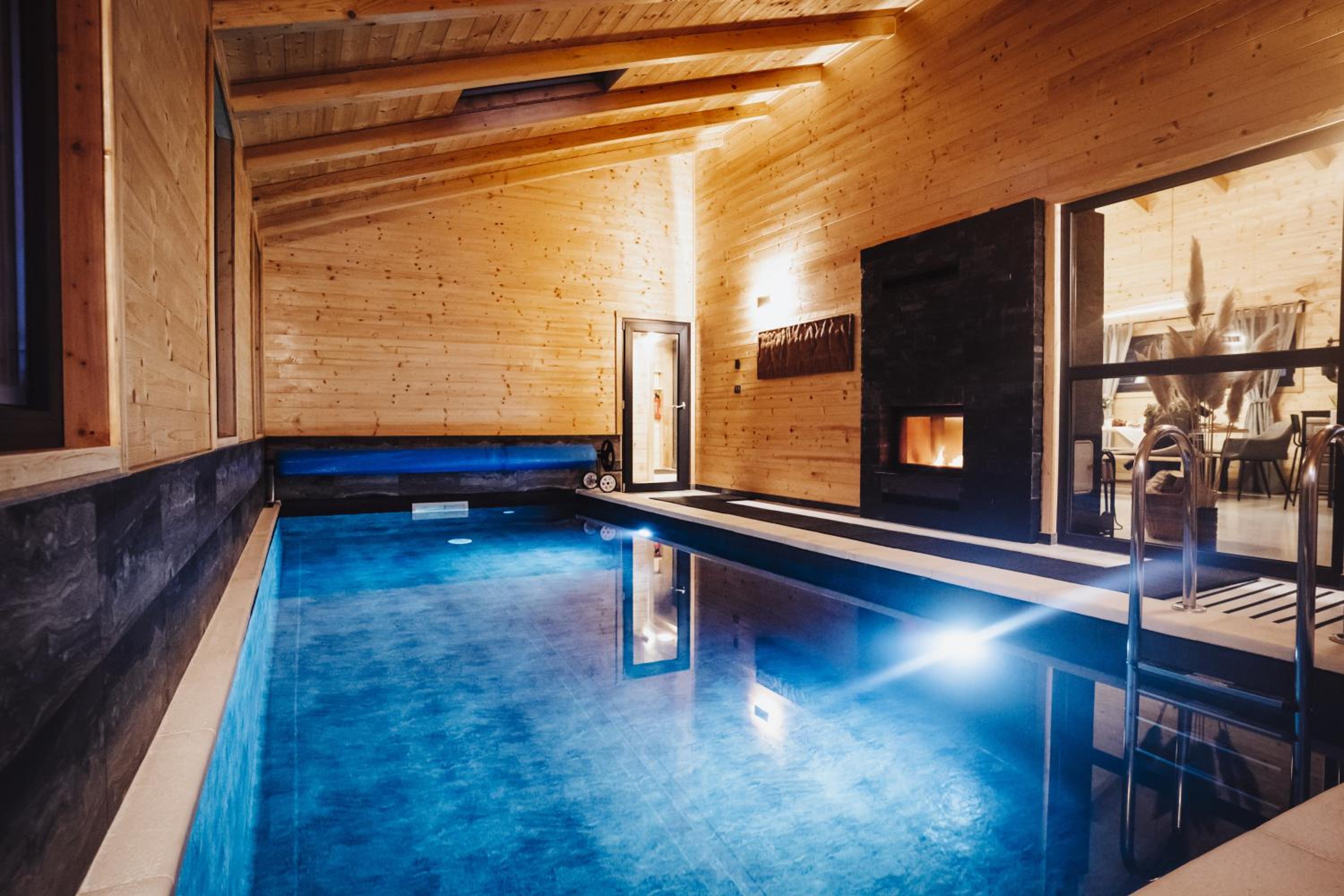 Two-Bedroom Holiday Home with Swimming Pool photo 3