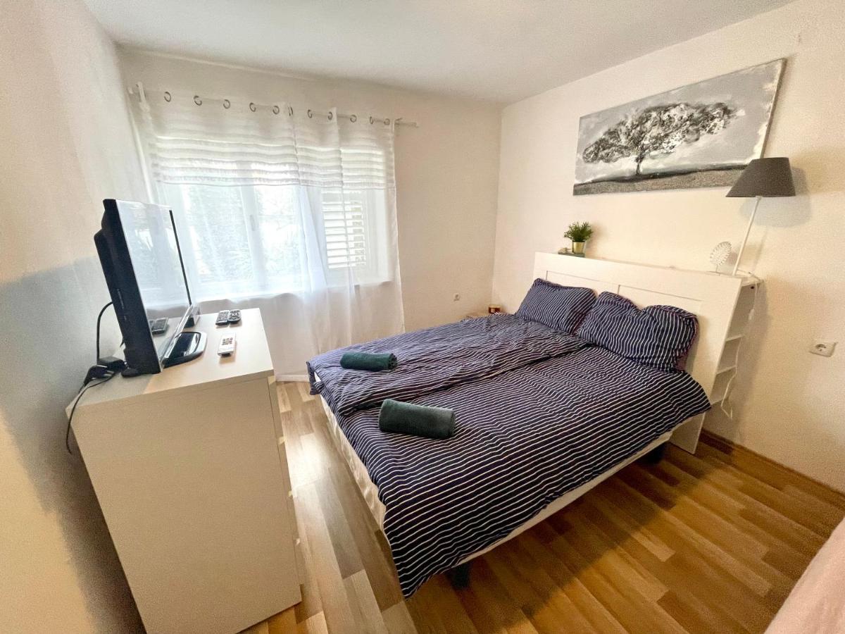 Two-Bedroom Apartment photo 3