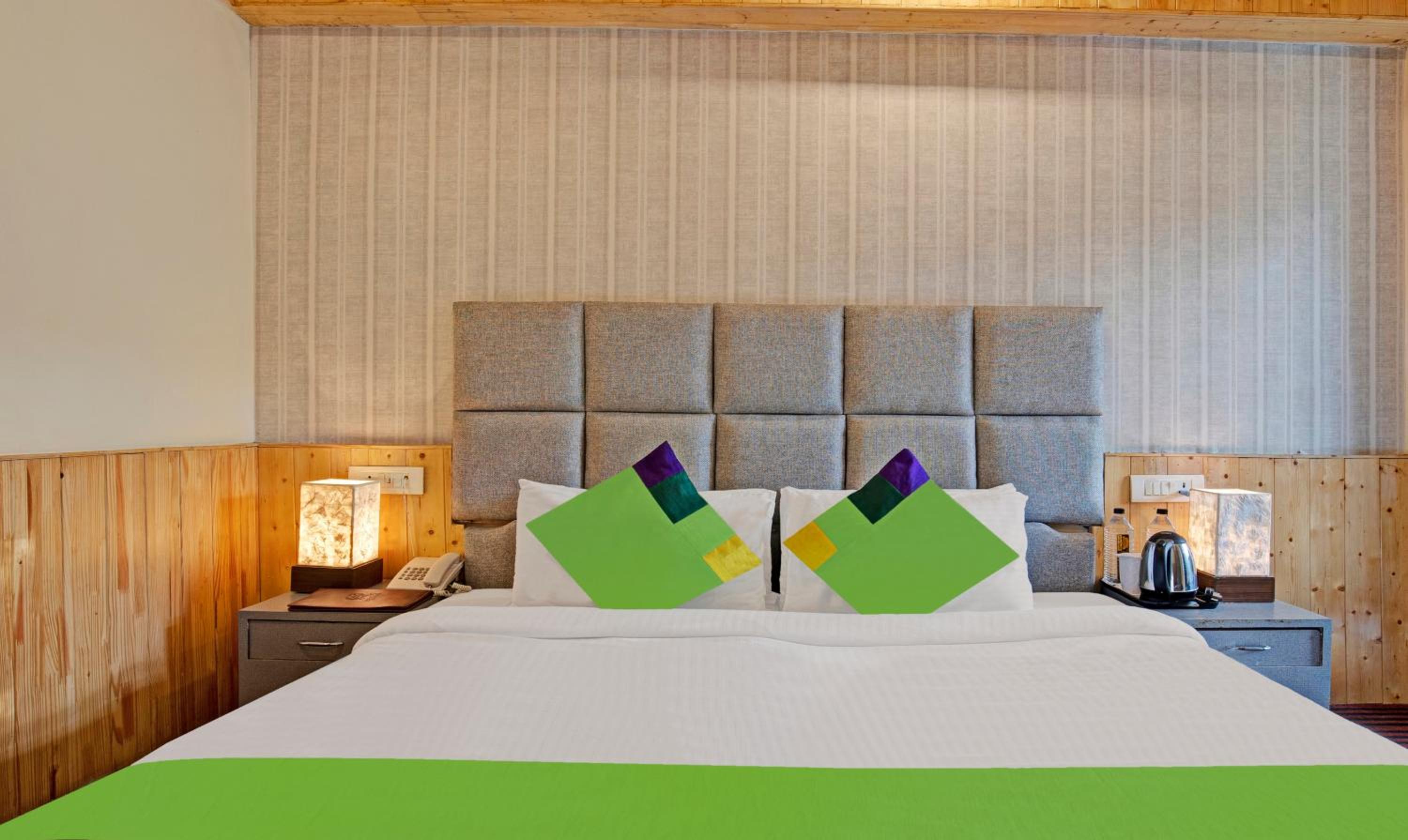 Premium Room With Mountain View photo 3