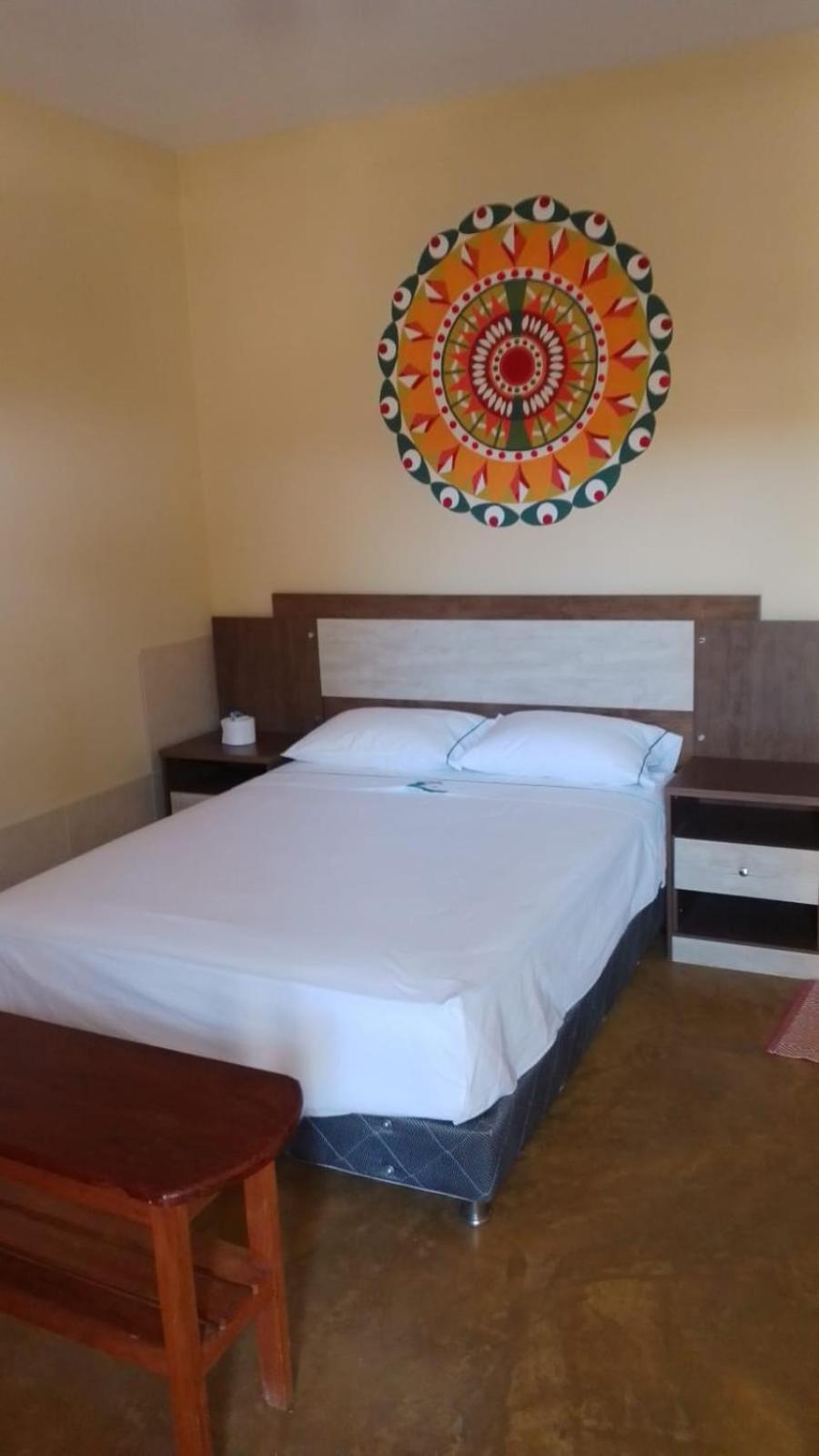 Queen Room photo 3
