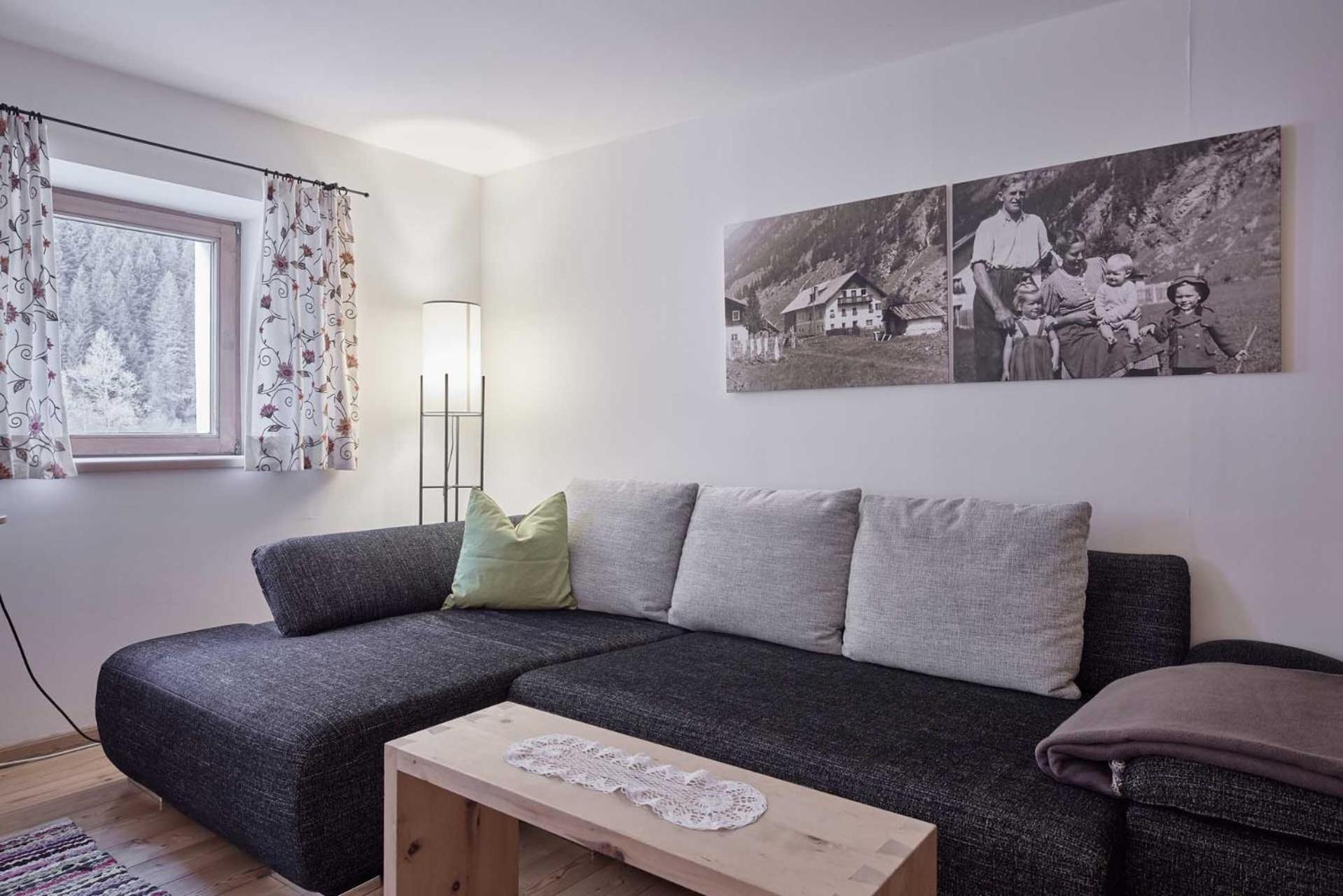 Apartment photo 2