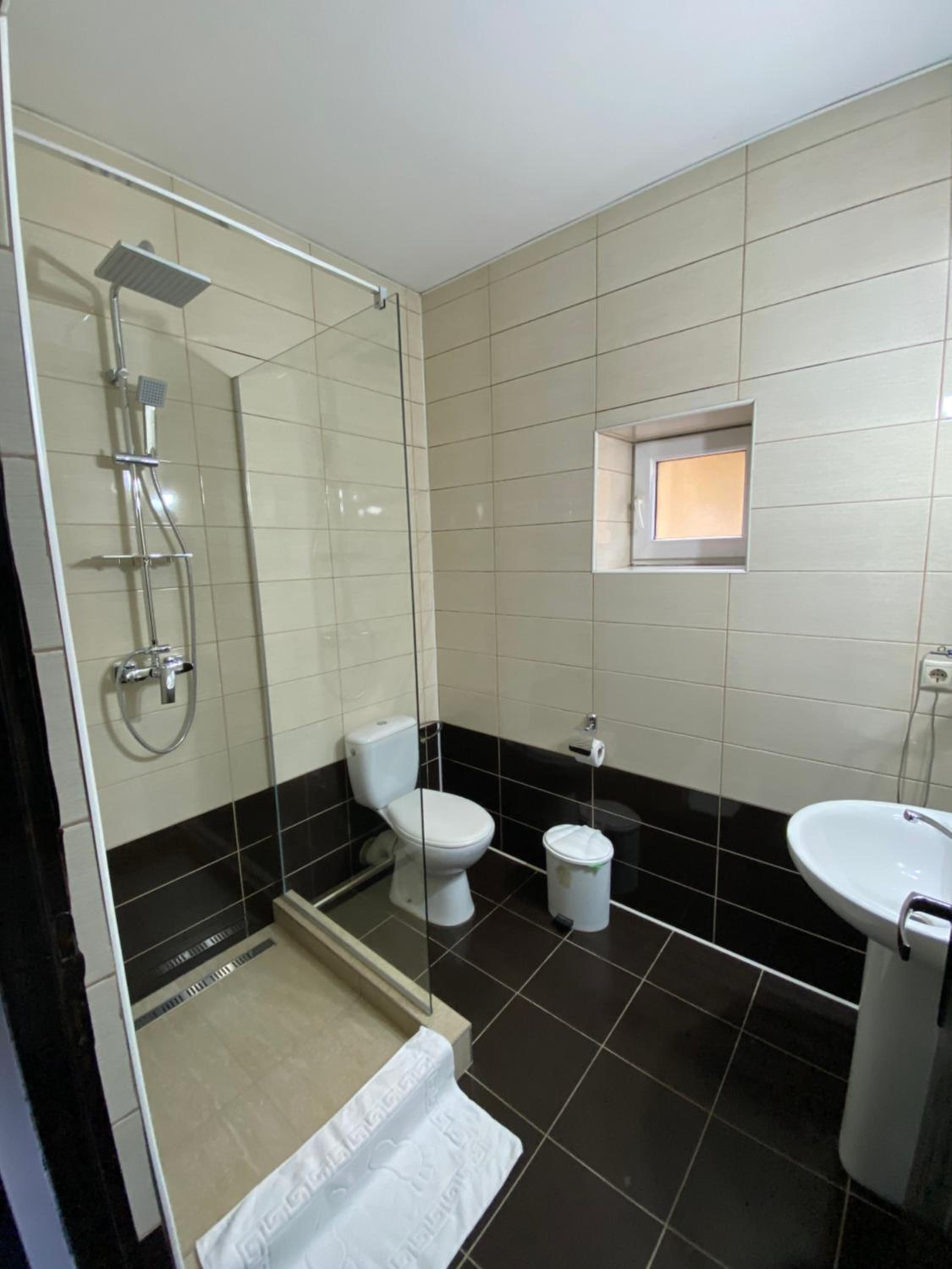 Triple Room - Photo 3