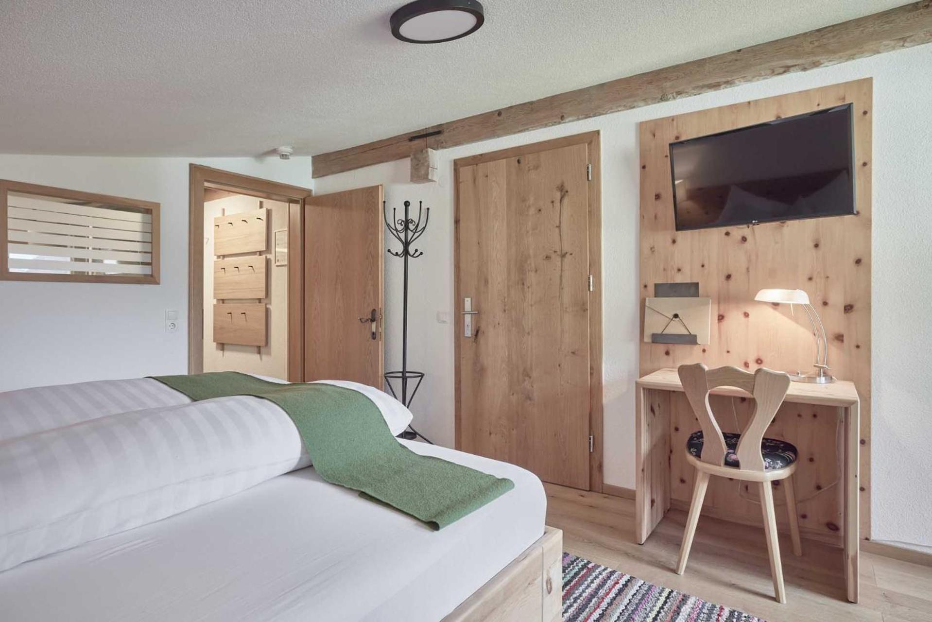 Classic Double Room - Photo 1