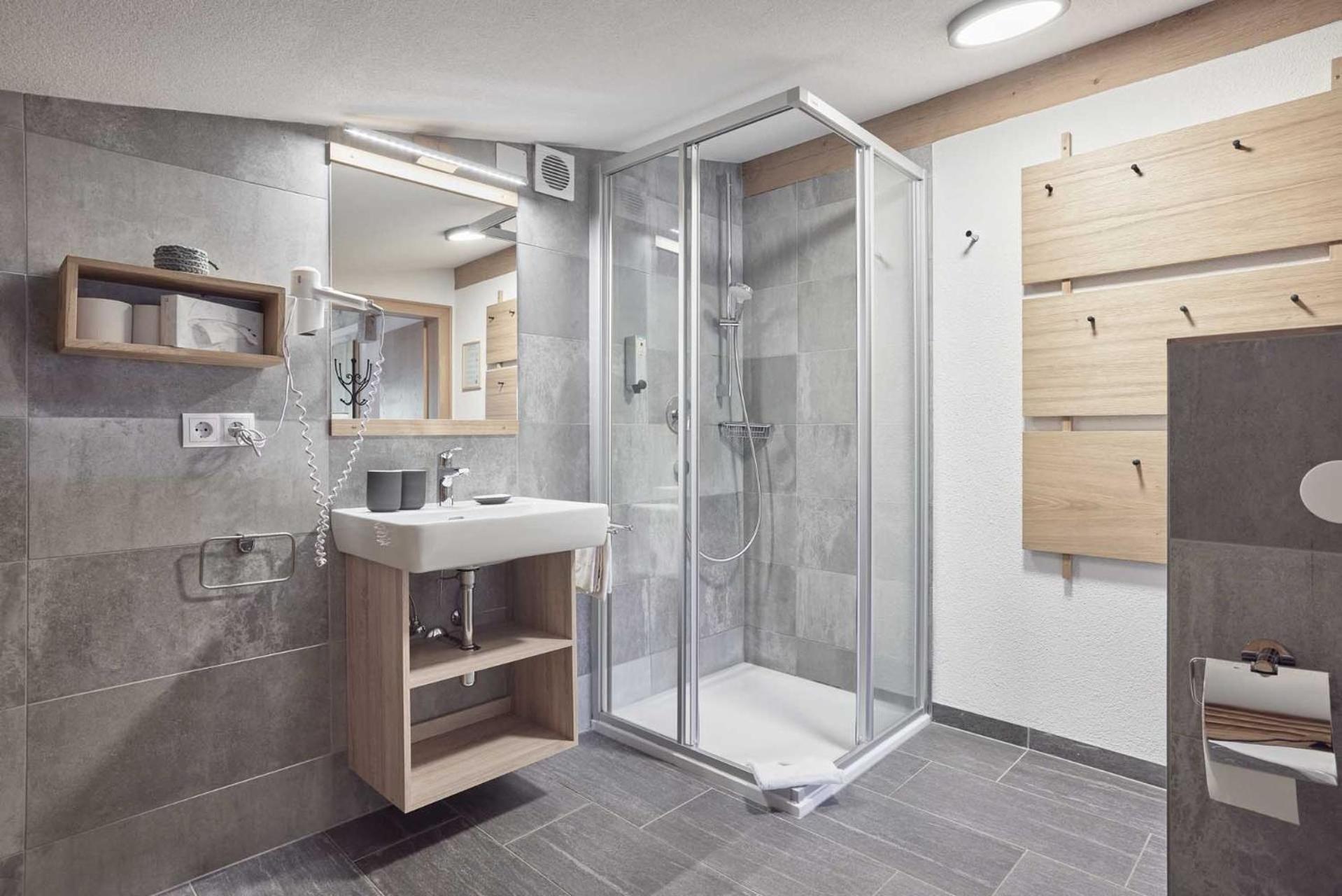 Classic Double Room - Photo 7