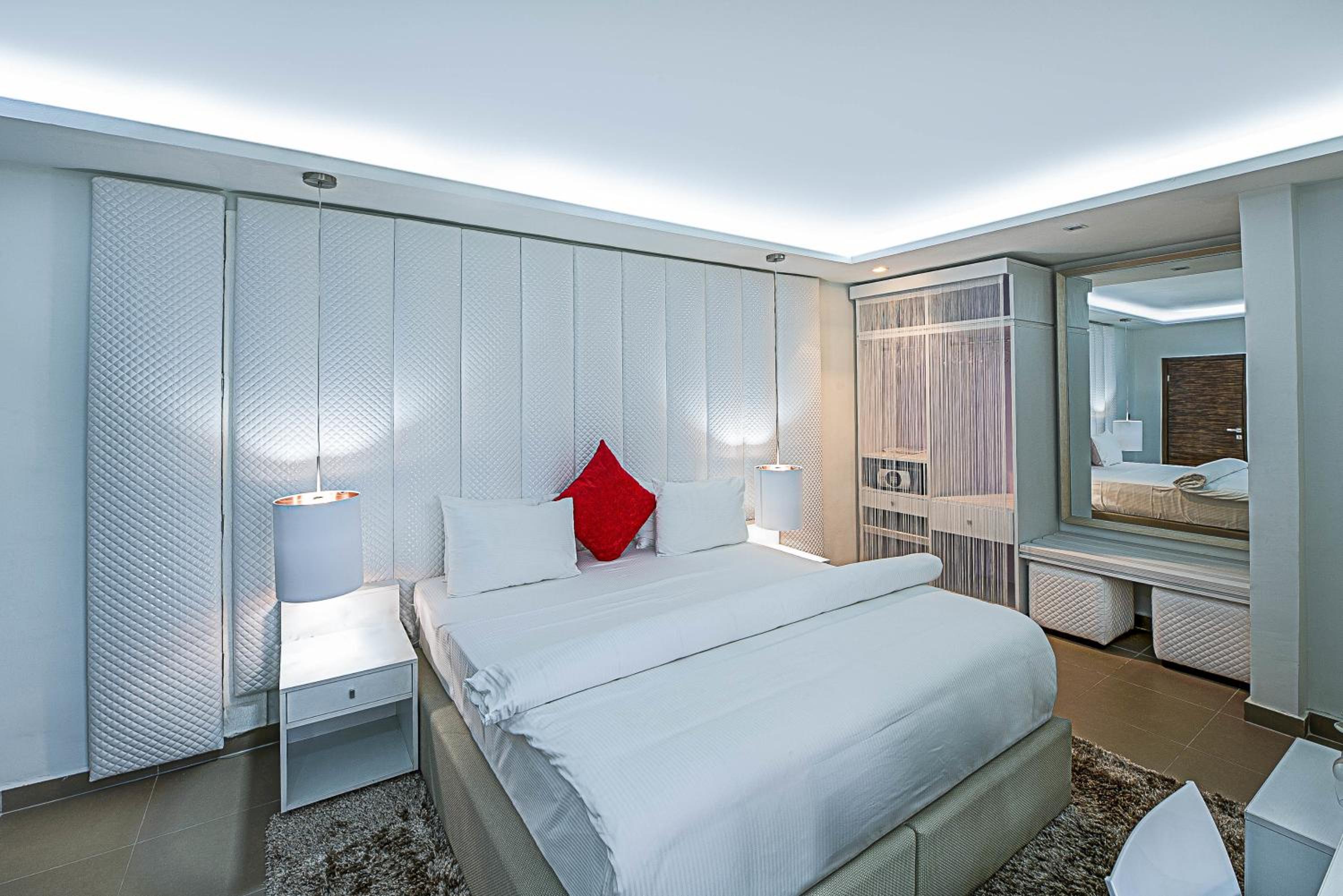 Superior Suite with Sea View photo 3