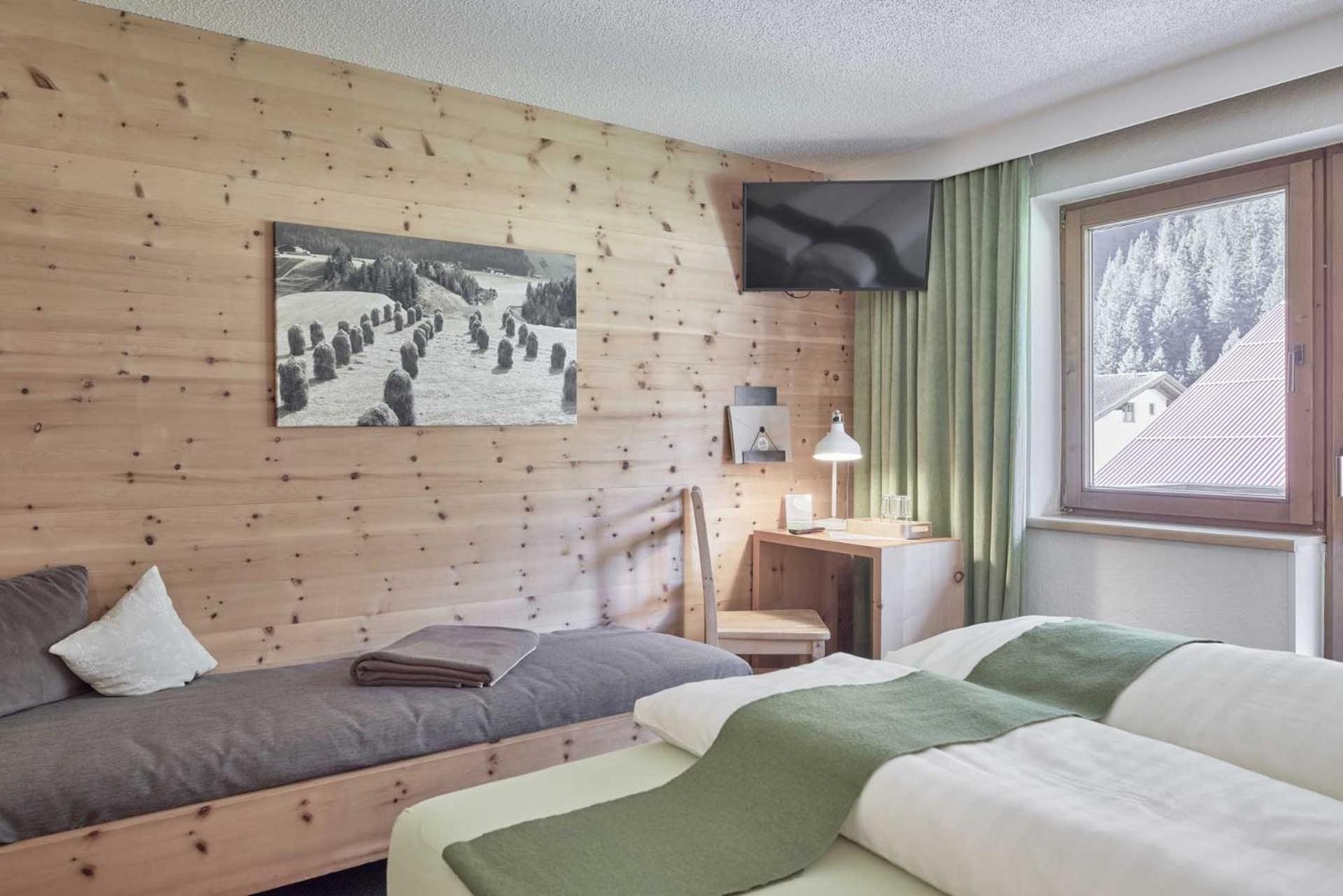 Classic Triple Room - Photo 2