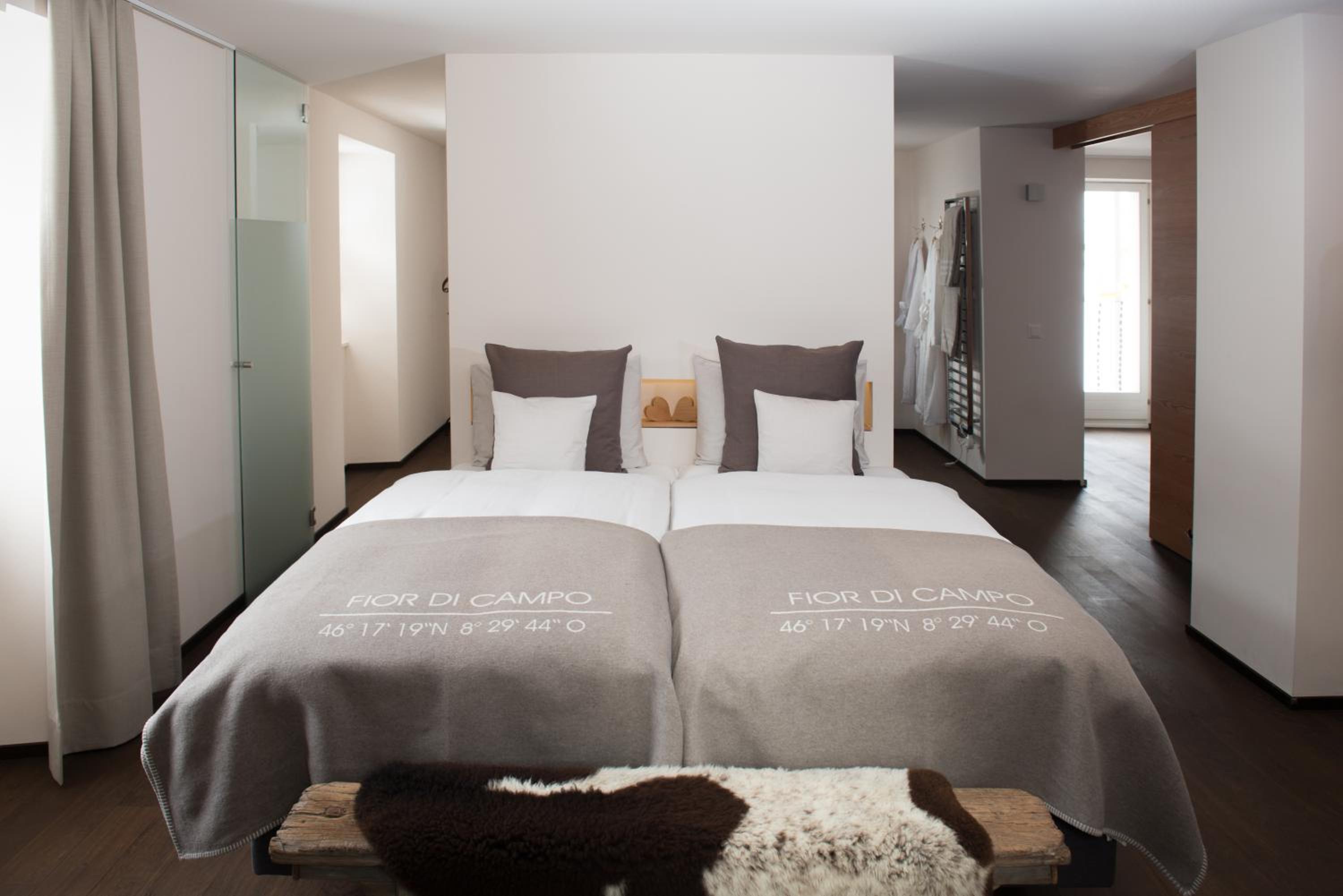 Junior Suite with Mountain View