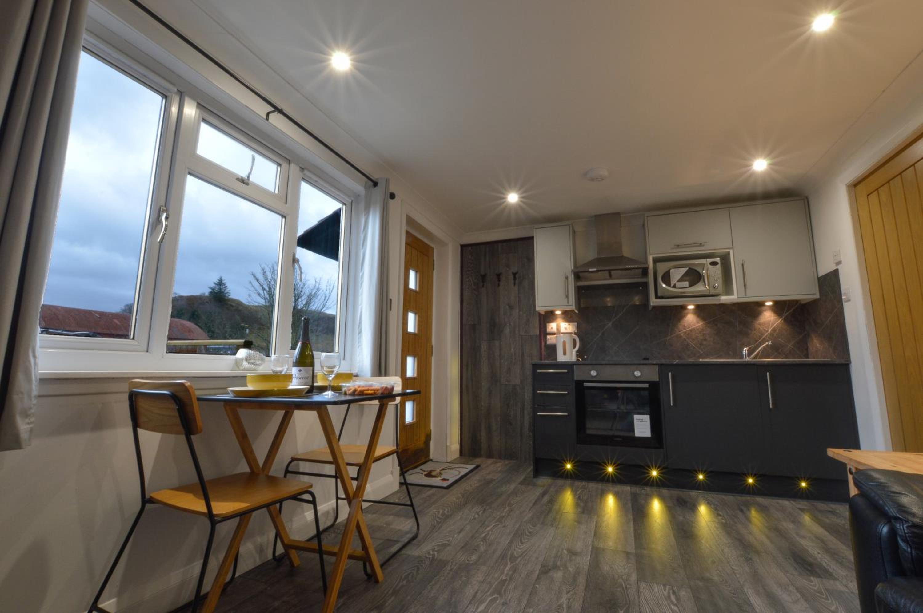 One-Bedroom Chalet with Terrace photo 2