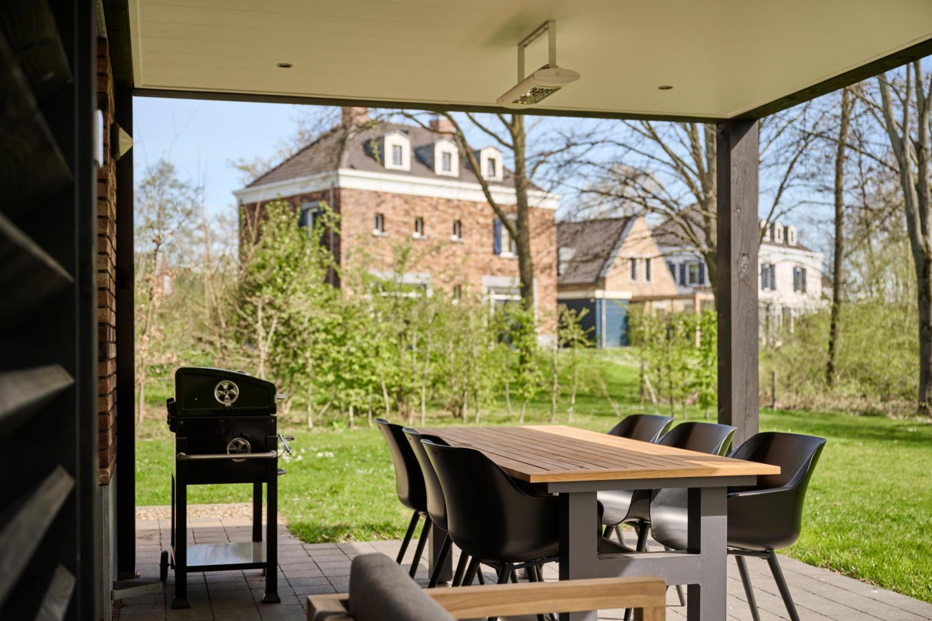 Three-Bedroom Townhouse