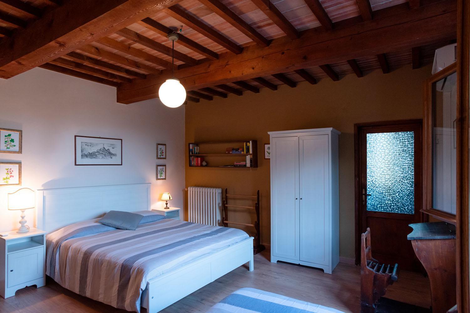 Double Room with Private Bathroom photo 1