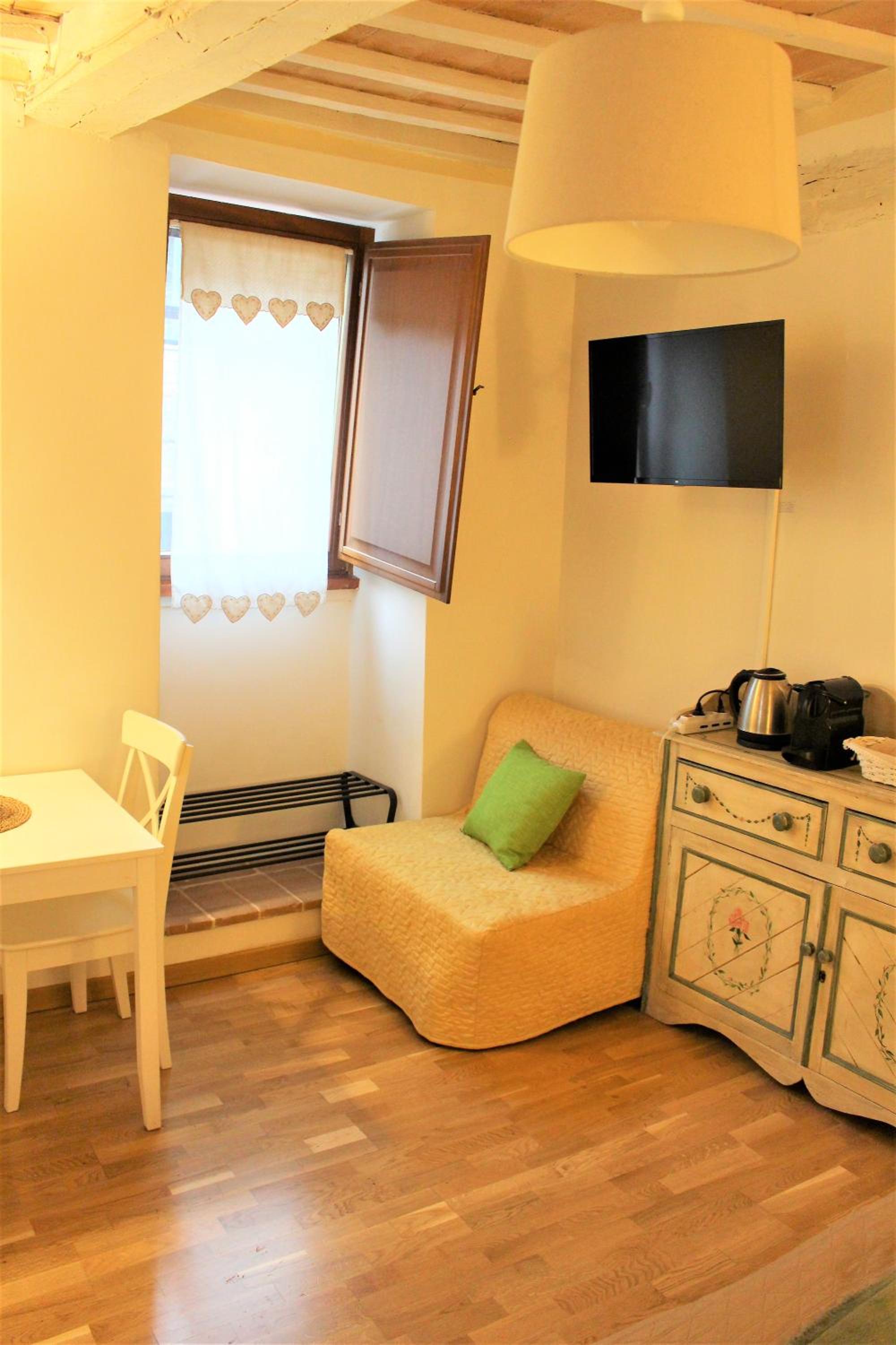 Apartment - Photo 33