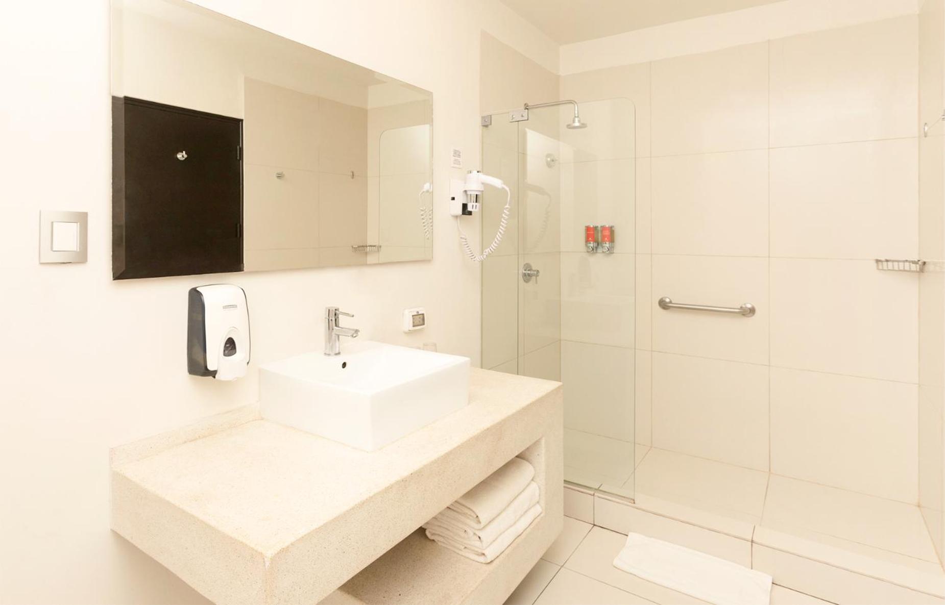 Standard Triple Room photo 3